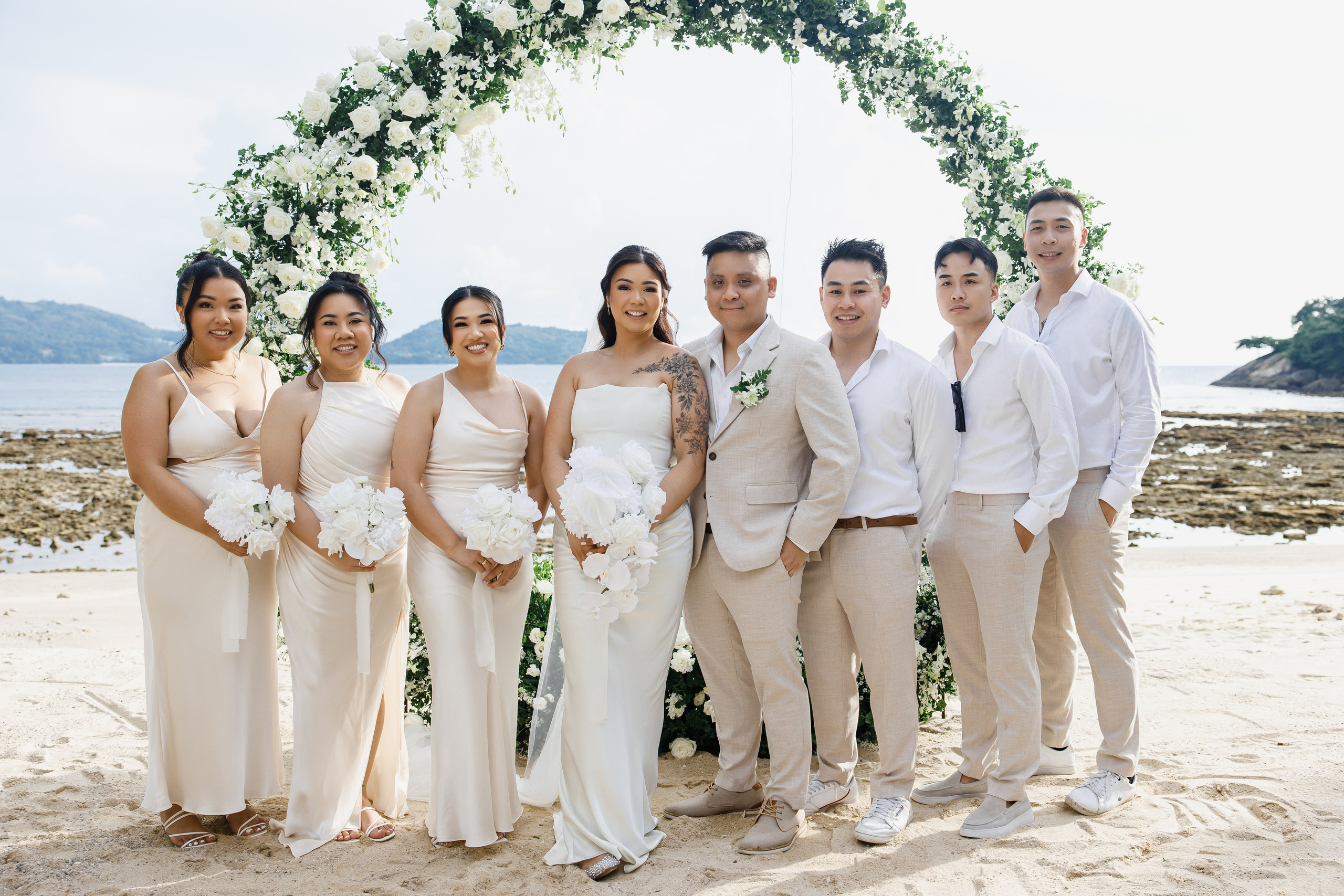 Wedding in Phuket at the Thavorn Hotel. Photographer in Phuket. Photographer Thailand