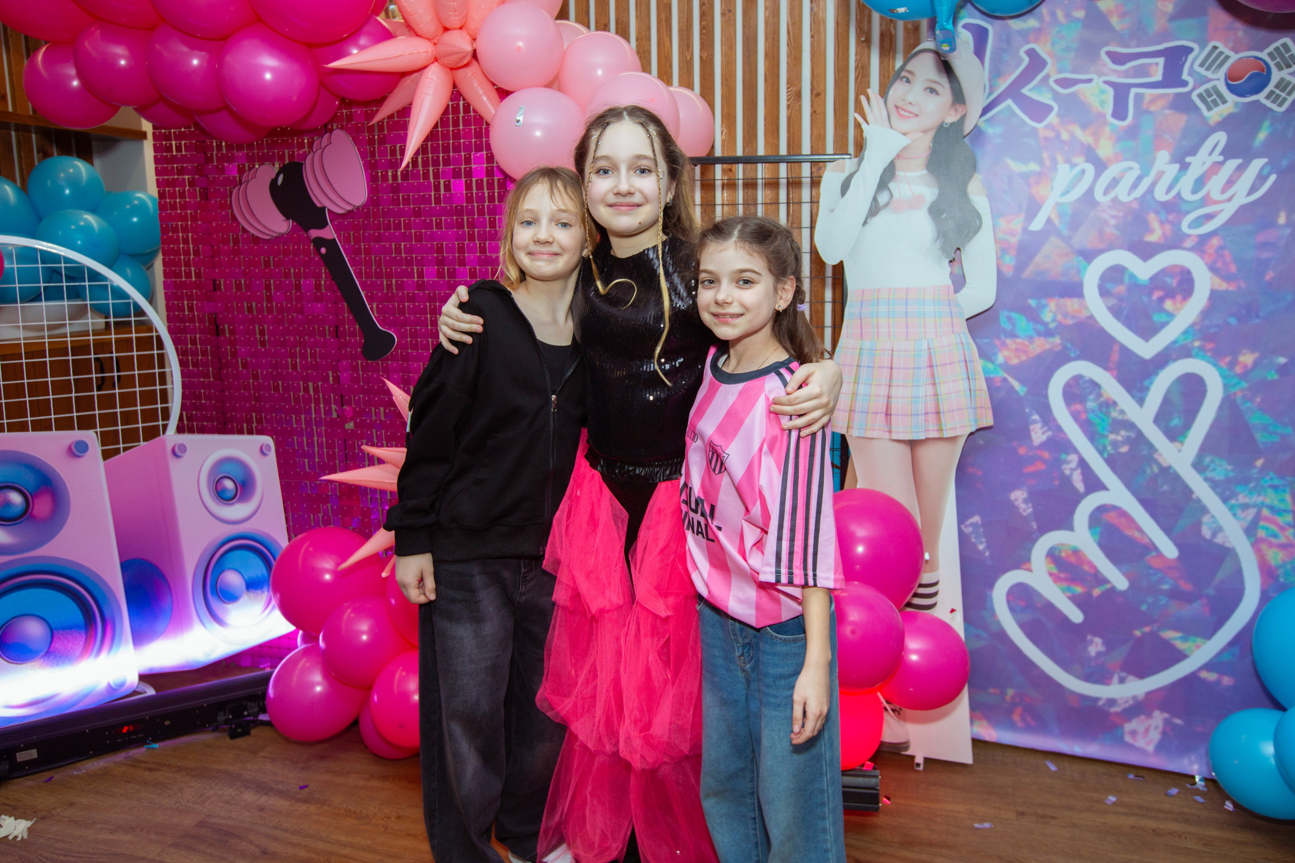 День рождения Ульяны. Фотограф Антонина Свешникова. ВЫПУСКНЫЕ ФОТОКНИГИ для детских садов и школ. Москва, Владимир