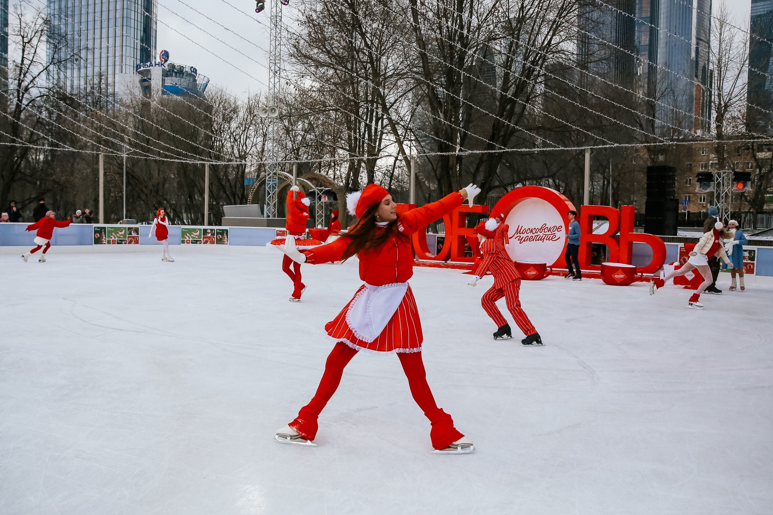 Ледовое шоу Сити каток Московское Чаепитие. Фотограф и видеограф Анна Домашенко
