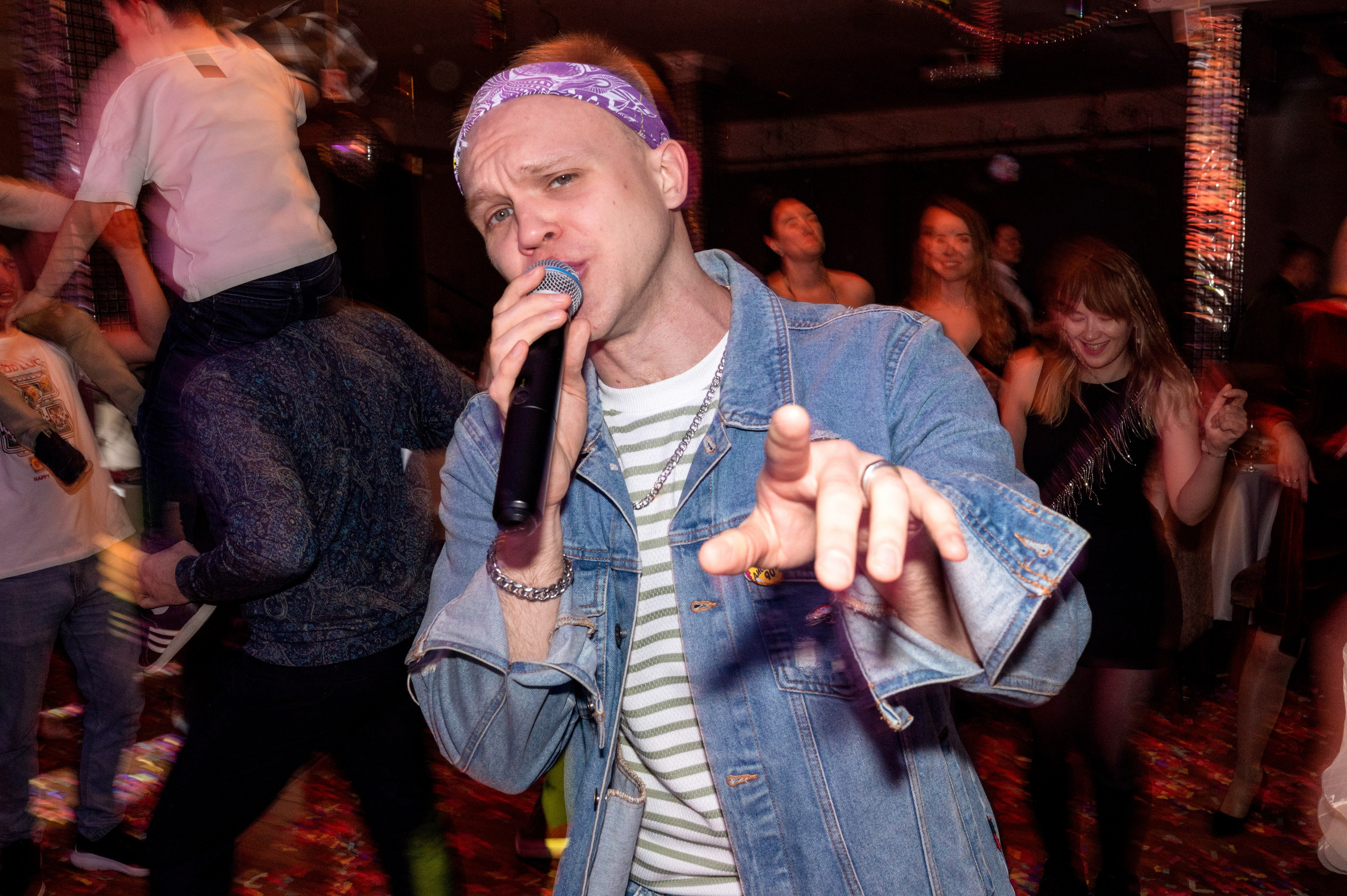 Шоу 90-х. Шоумен, пародист, ведущий Никита Шуклинов