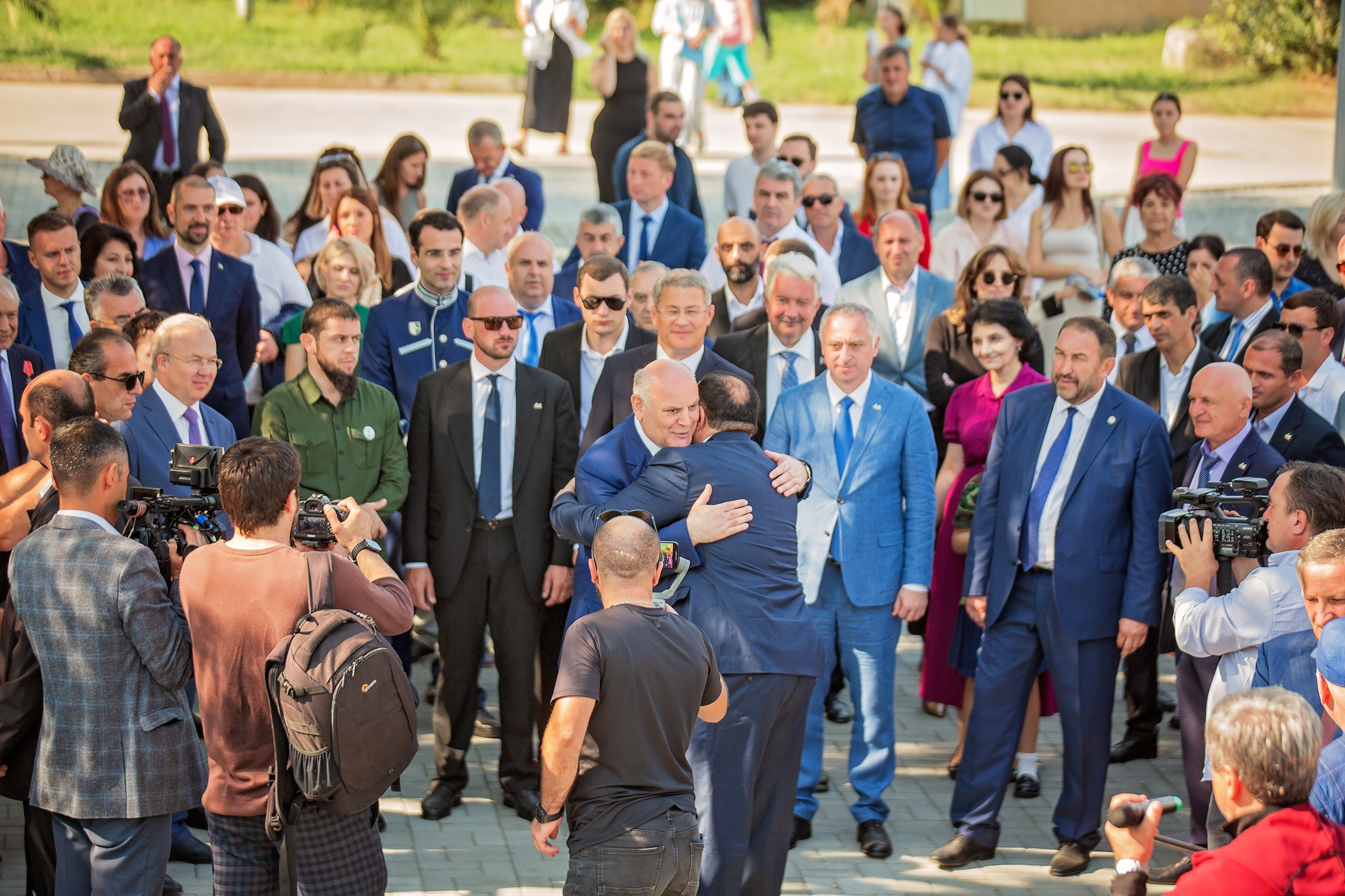 30-летие Дня Победы и Независимости Абхазии. Свадебный и семейный фотограф в Абхазии Эля Цишба