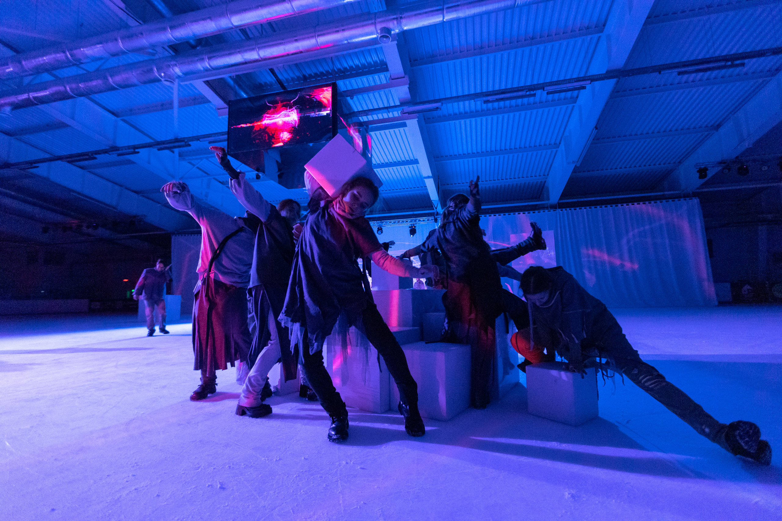 ТТ Завод. Смешные человечки. Репортажный фотограф Владимир Никонов