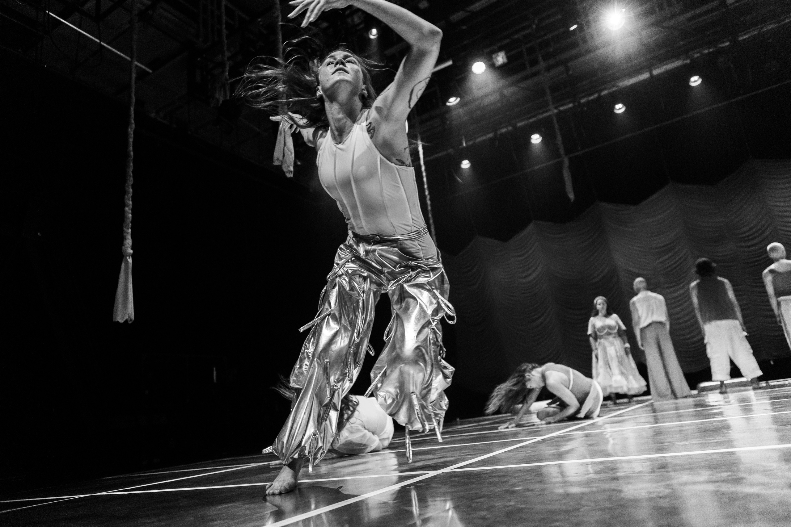 Танцевальный триптих Izotop.Lab. Репортажный фотограф Владимир Никонов