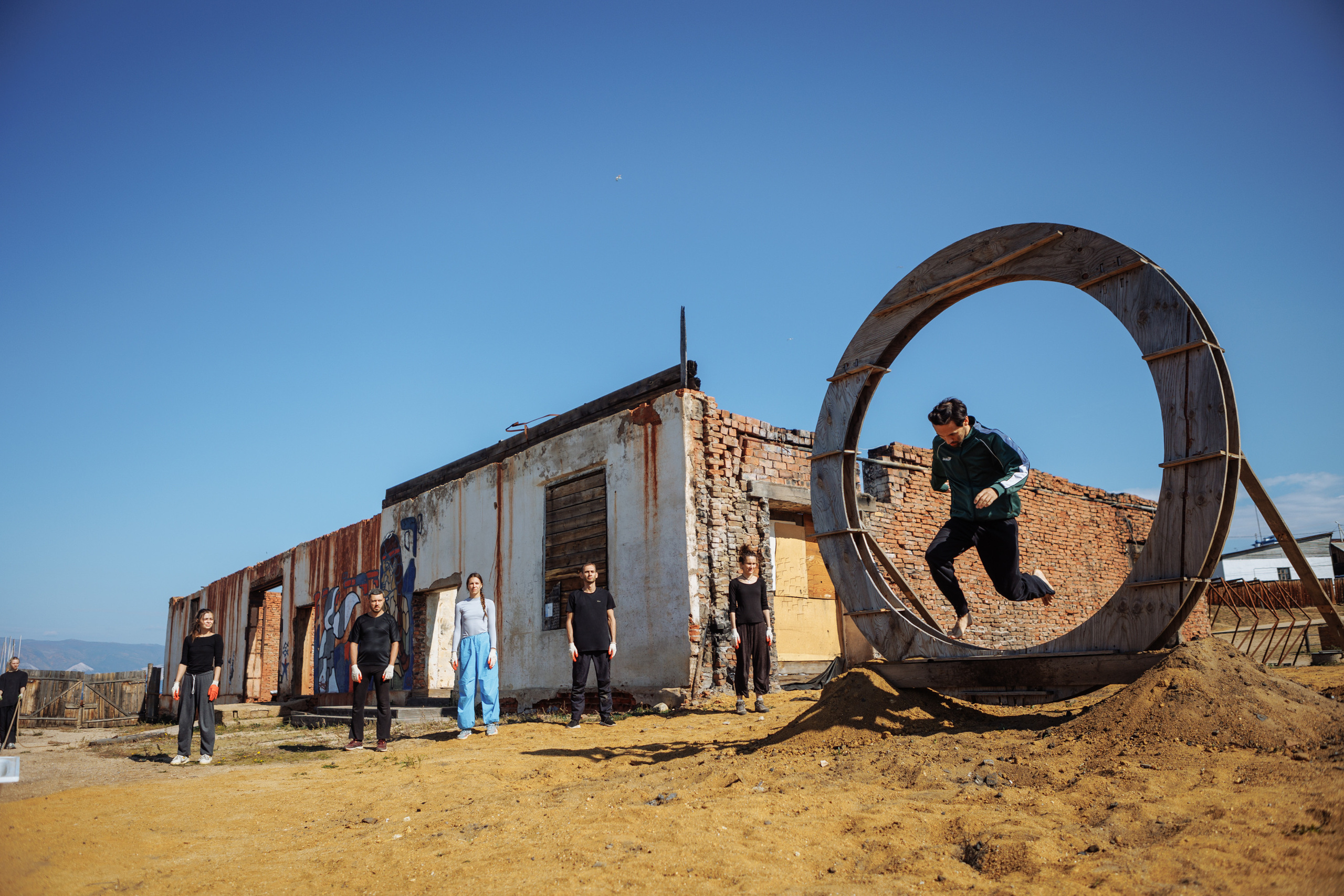 Ради Света Байкал. 2022. Репортажный фотограф Владимир Никонов