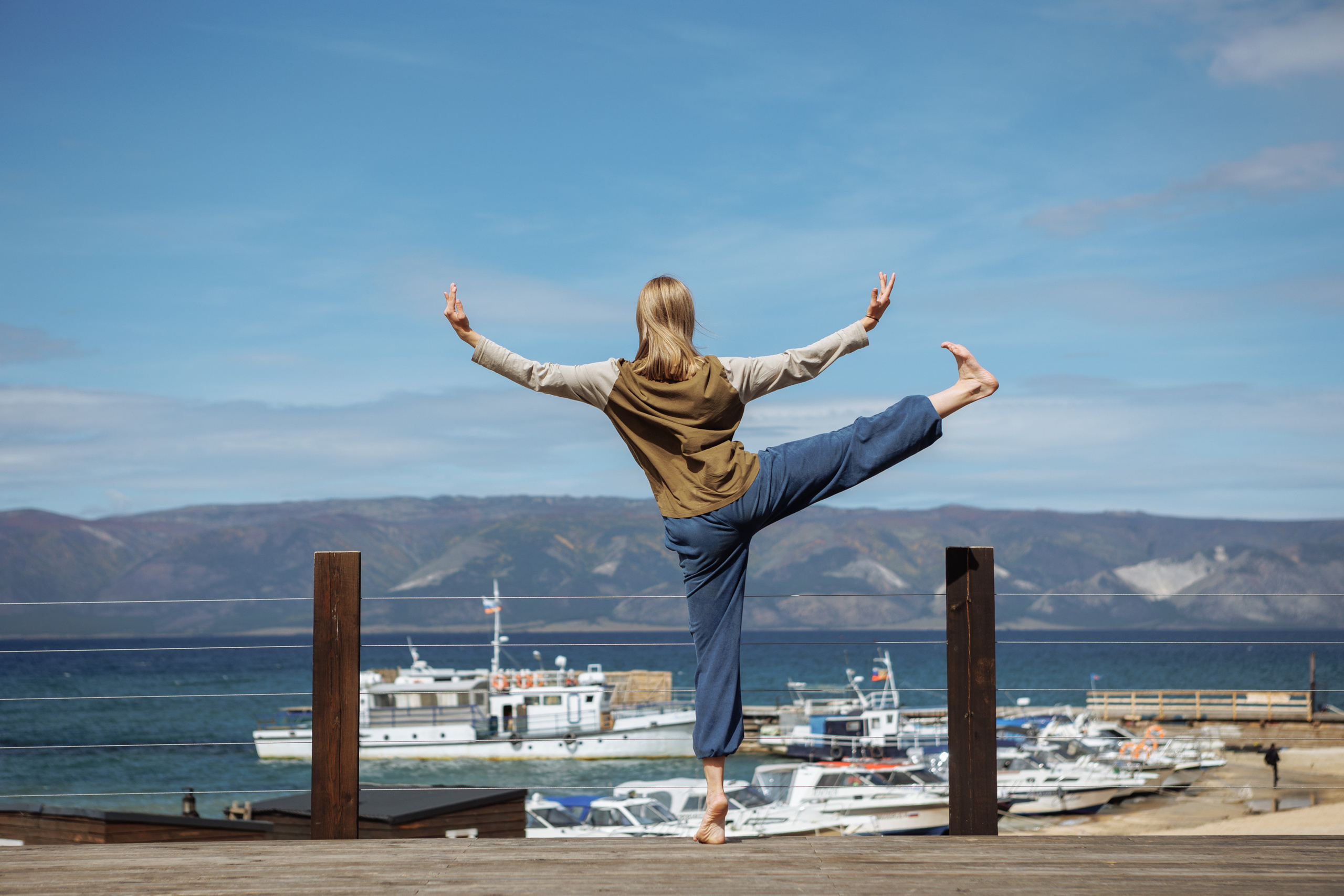 Ради Света Байкал. 2022. Репортажный фотограф Владимир Никонов