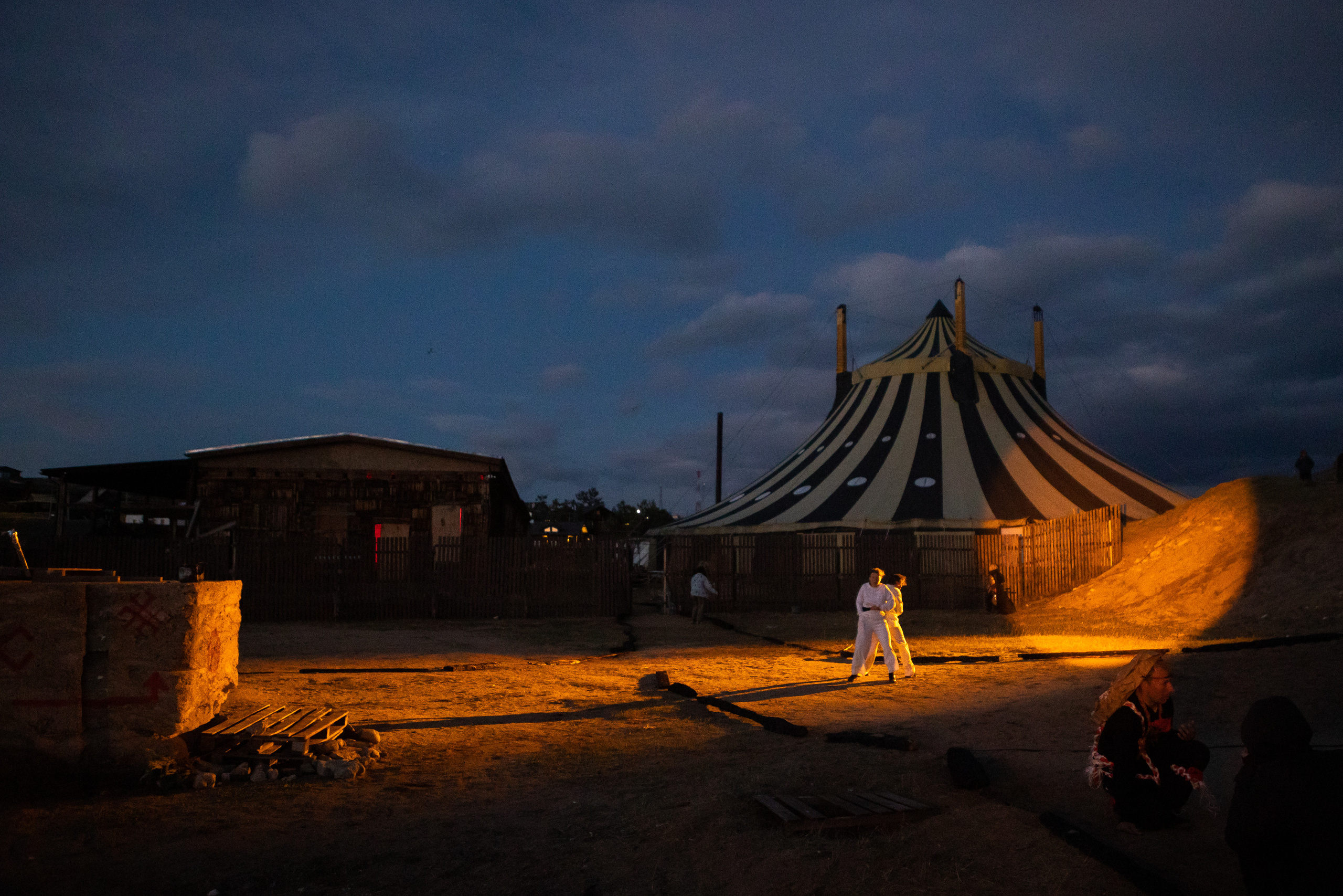 Ради Света Байкал. 2022. Репортажный фотограф Владимир Никонов