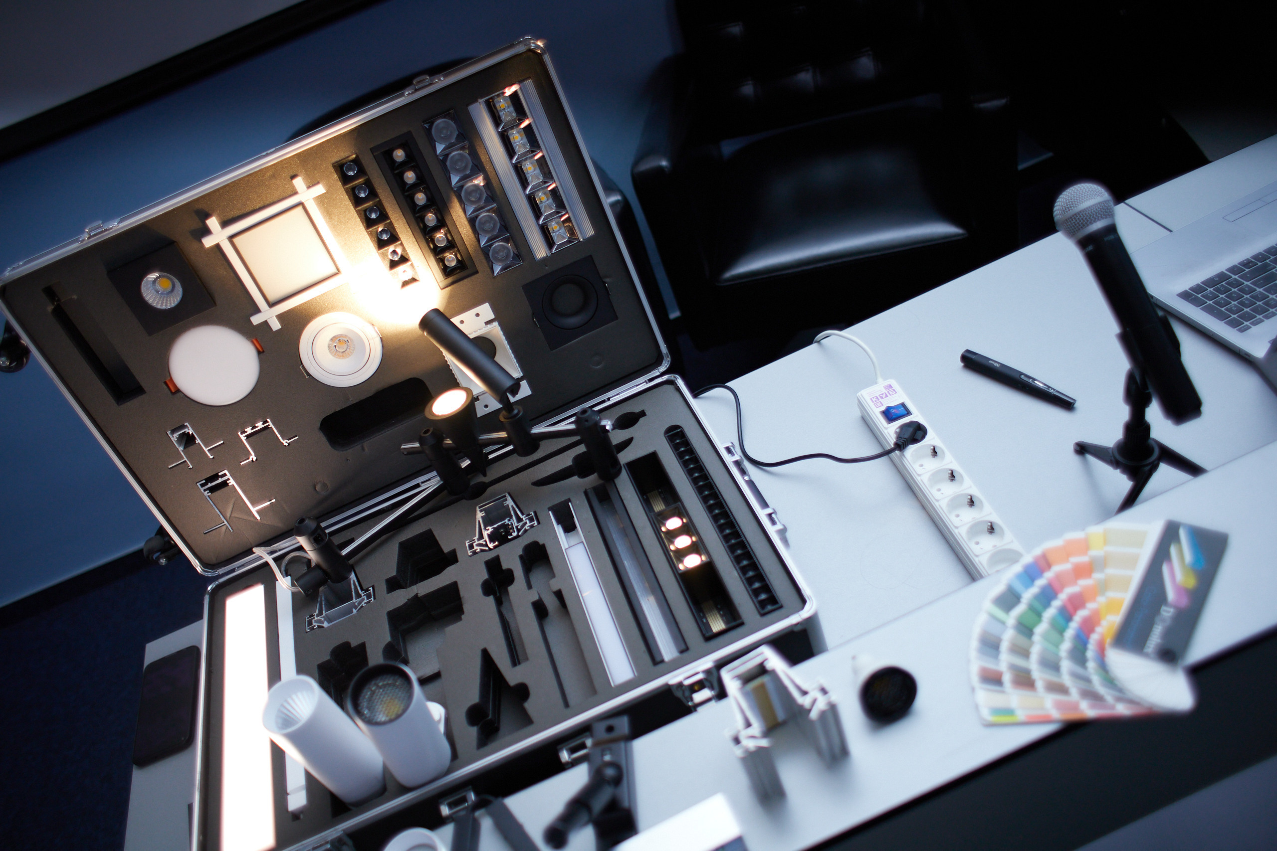 Съемка презентации Donolux. Предметный и контентный фотограф в Москве Курочкина Оксана