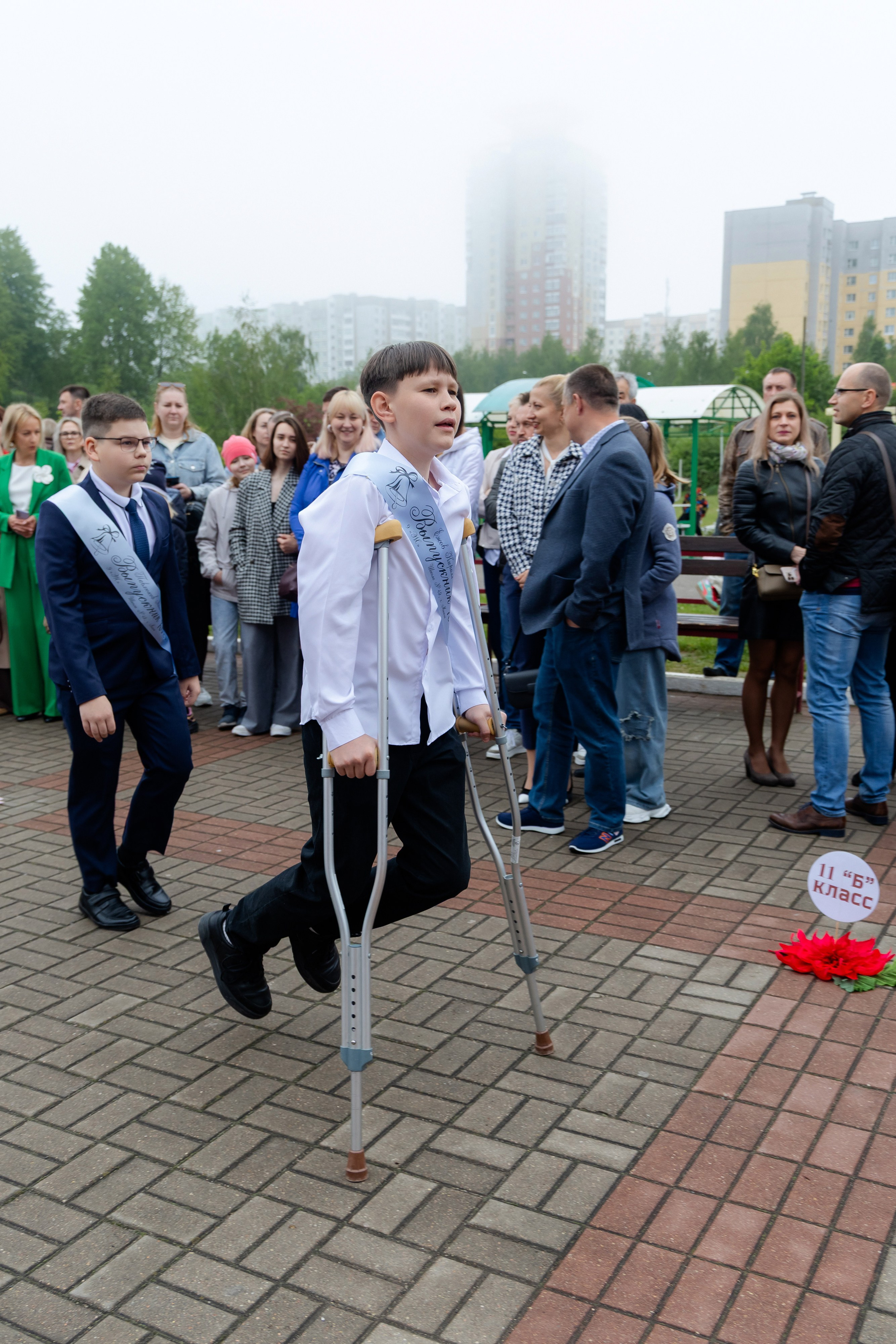 Последний звонок 2025 в Минске. Свадебный фотограф в Минске/Беларуси Сергей Спиридонов