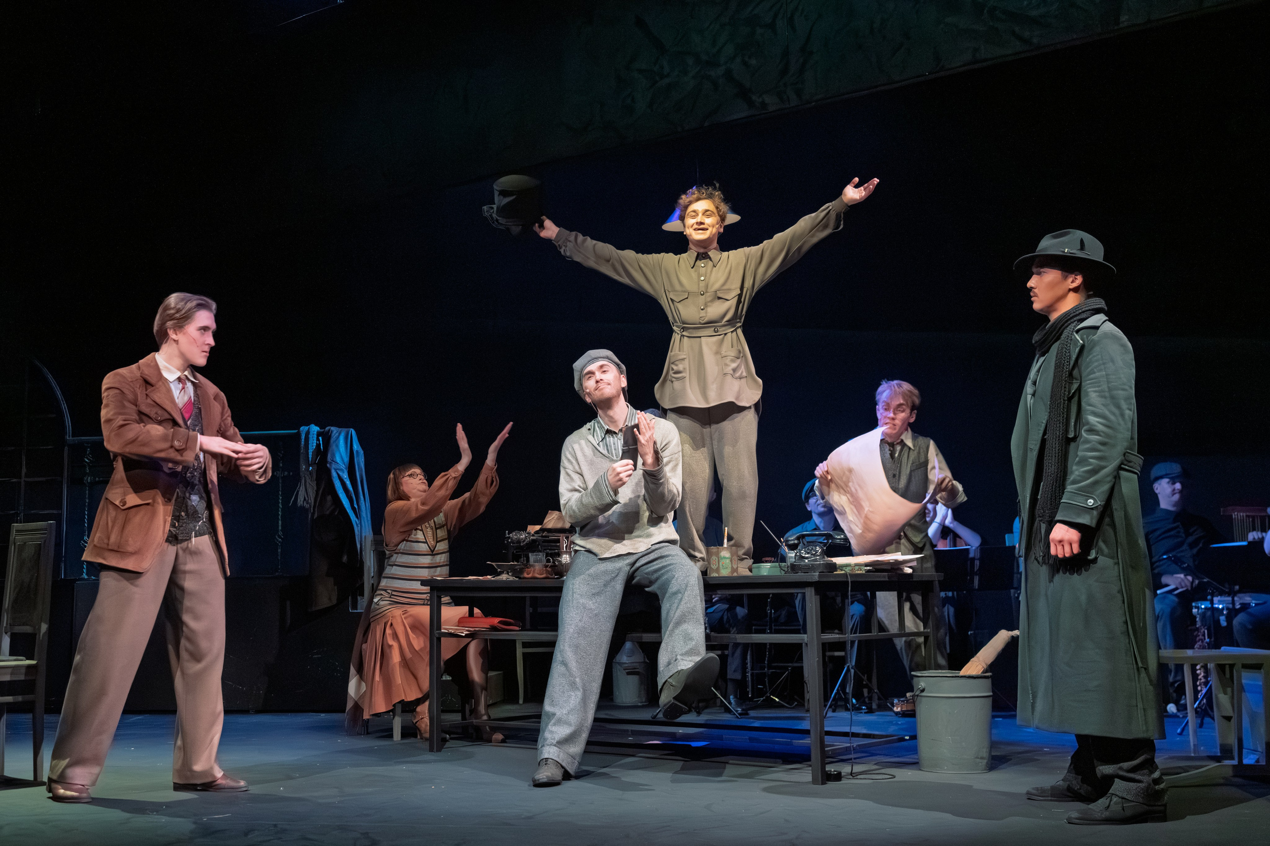 Театр Терезы Дуровой: Кто Есенин?. Сайт фотографа Сергея Абрамова