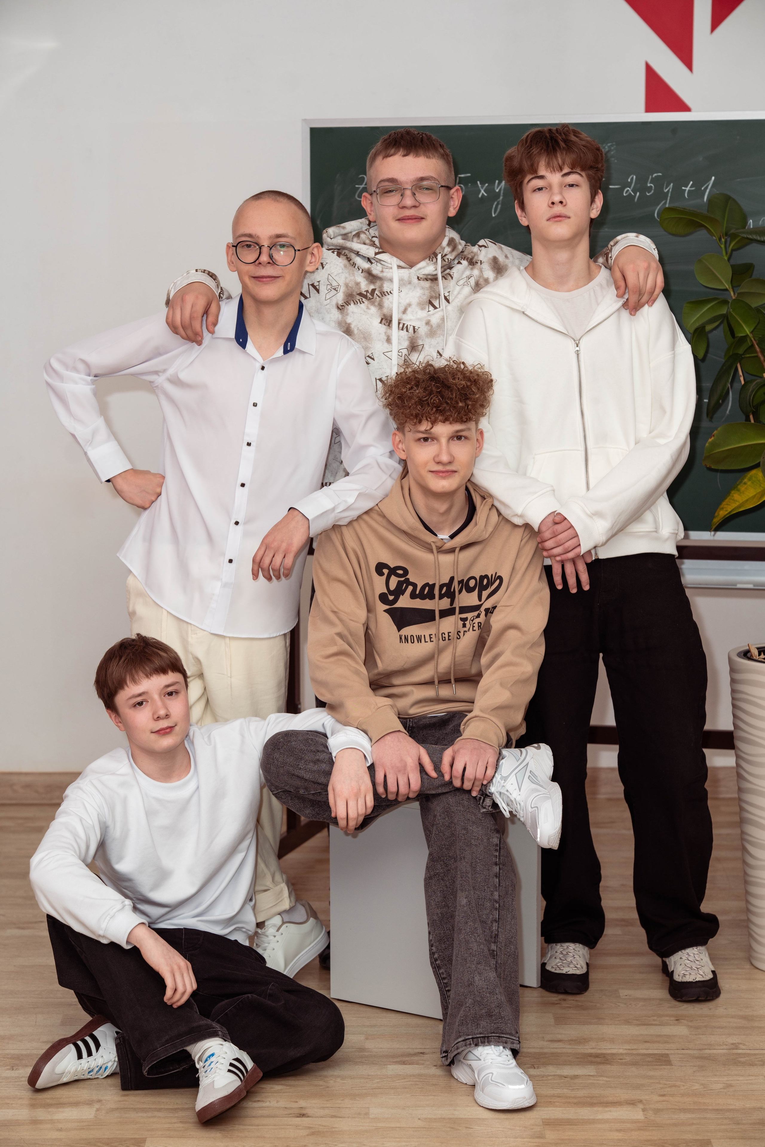 Выпускные альбомы. ФОТОКНИГИ ШКОЛА. Свадебный и семейный фотограф в Тейково, Иваново Зацепина Анна