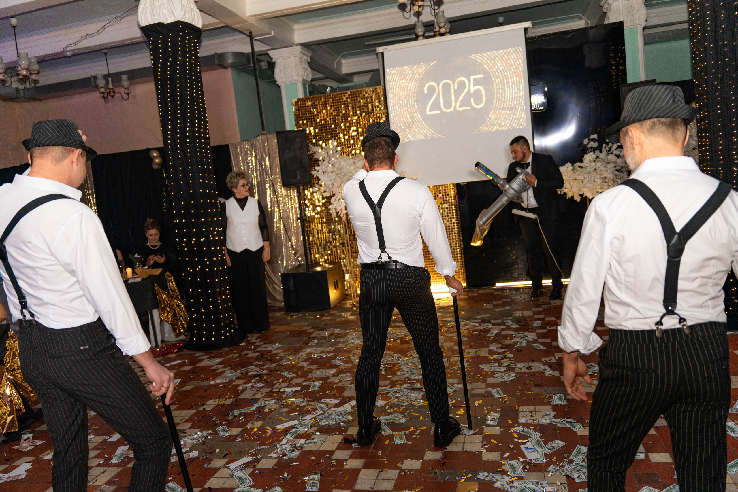 Юбилеи* Корпоративы* Дни Рождения