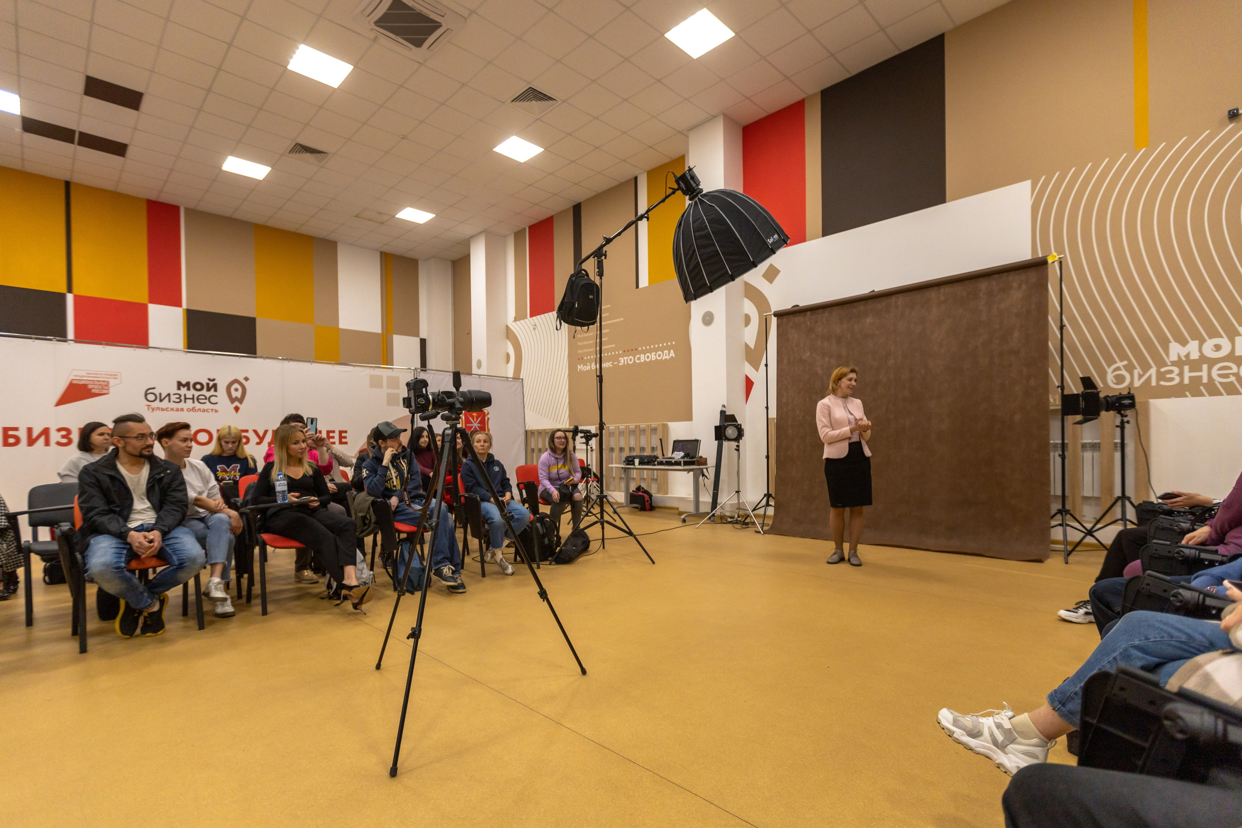 Репортаж для Мой Бизнес — Мастеркласс Павла Ребанда. Фотограф в Туле Крупский АнДРей. Фотостудия «КАДР71» в Туле