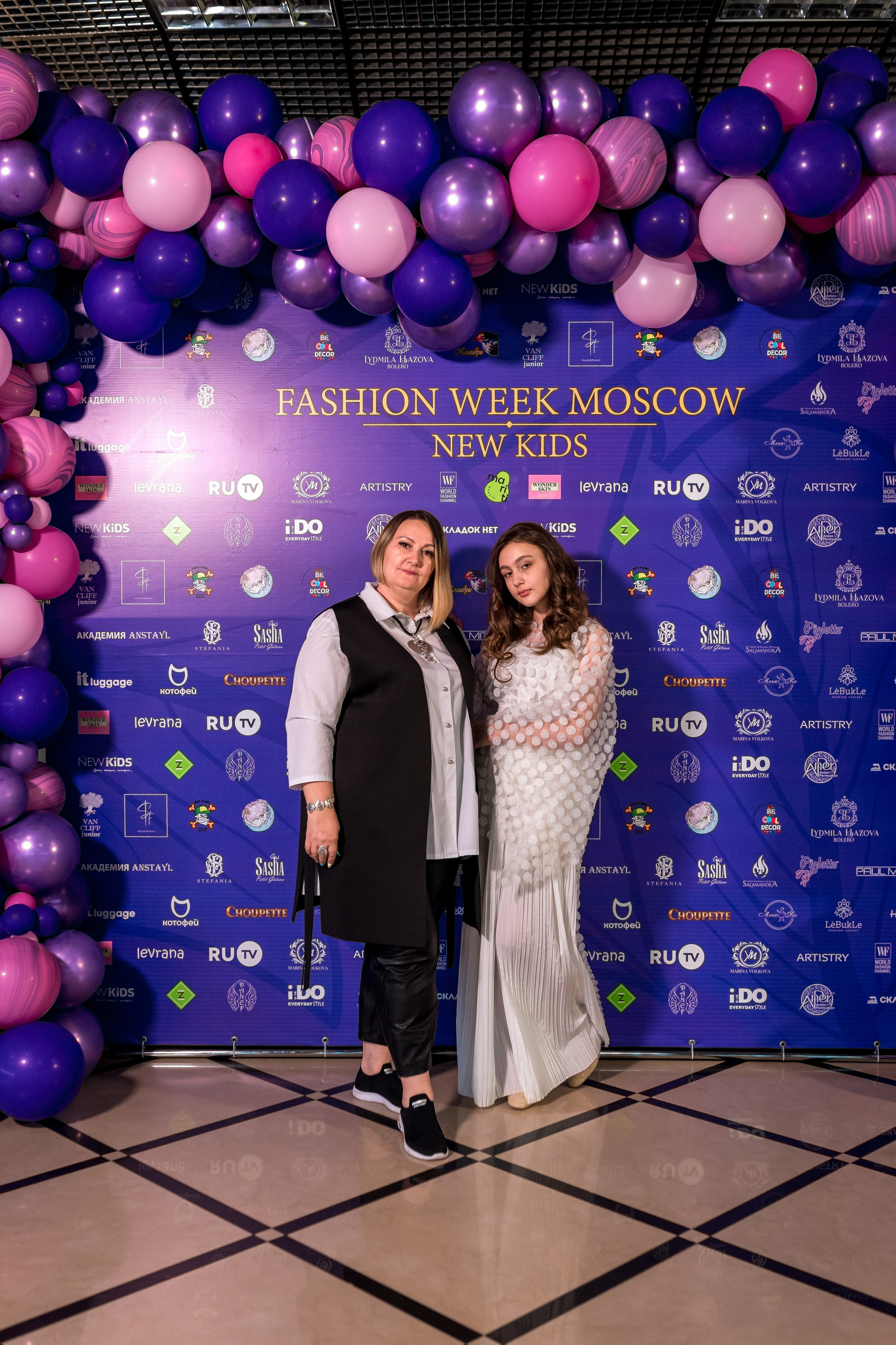 Показ Итальянской моды в России весна 2022. Женский фотограф Крещение Венчание Москва Брянск