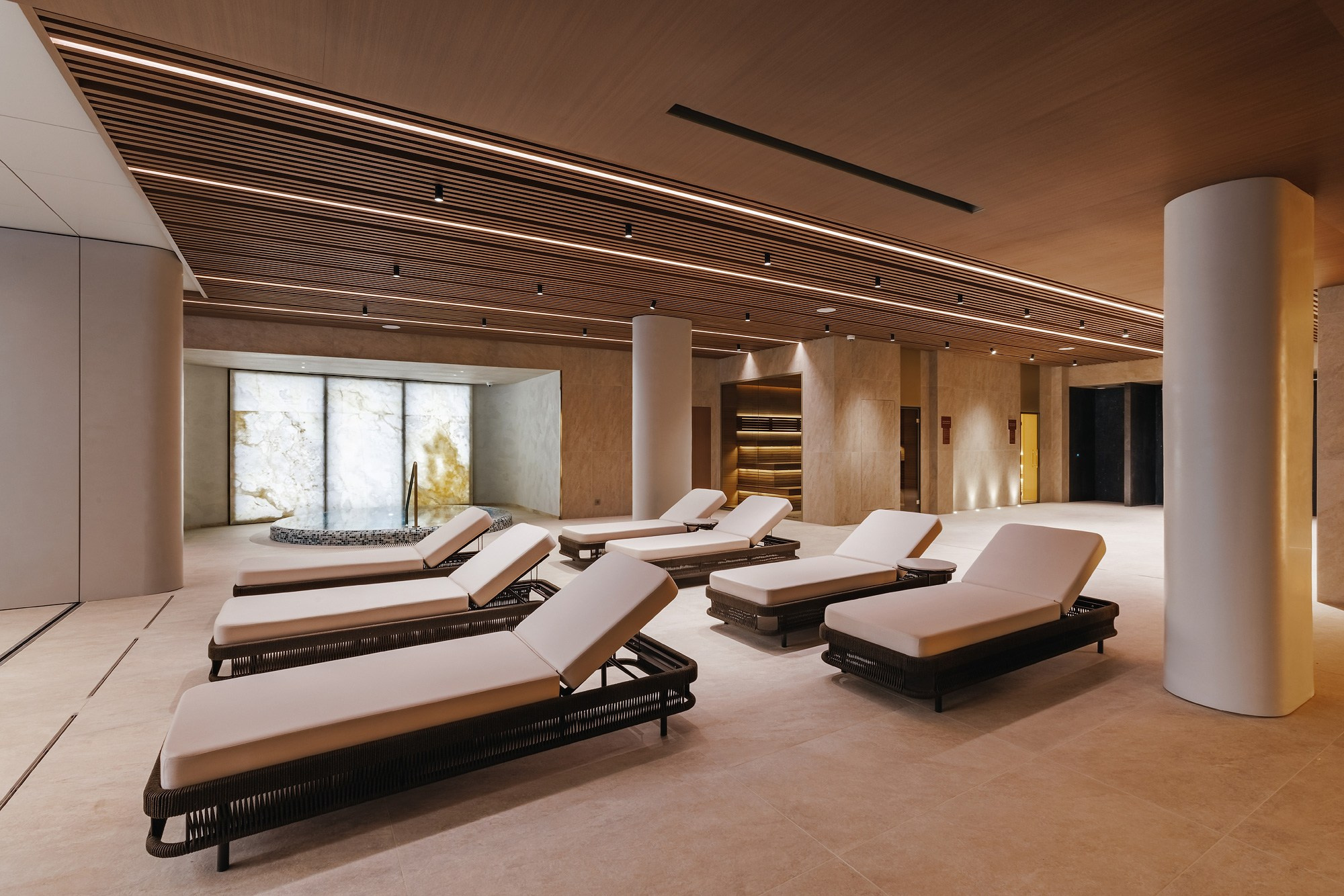 Интерьерная фотосъемка в Москве. Фотограф Сергей Наставник. Рекламная фотосъемка любой сложности