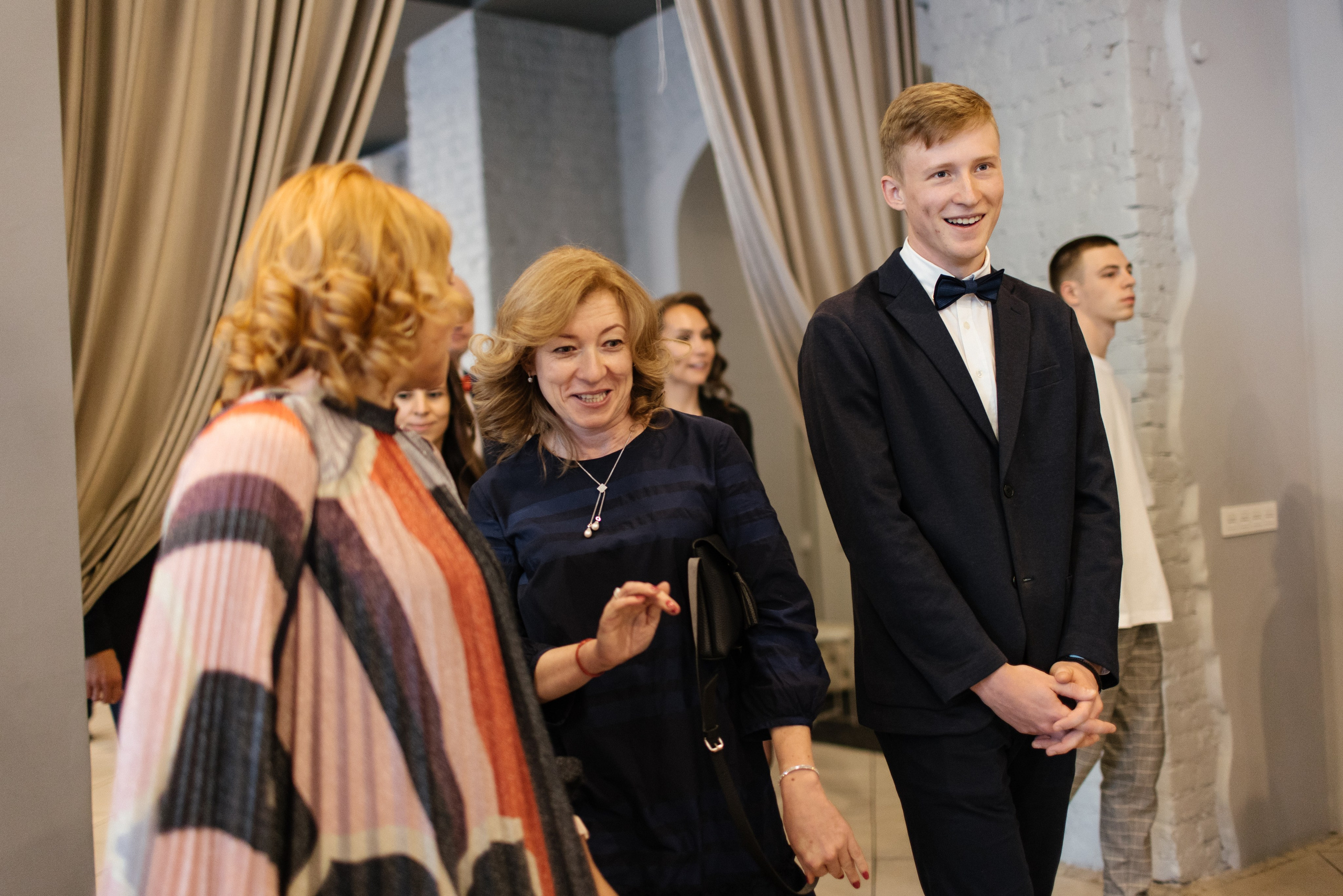 Фуршет. Фотограф свадебный семейный в Красноярске Шукшина Наталья