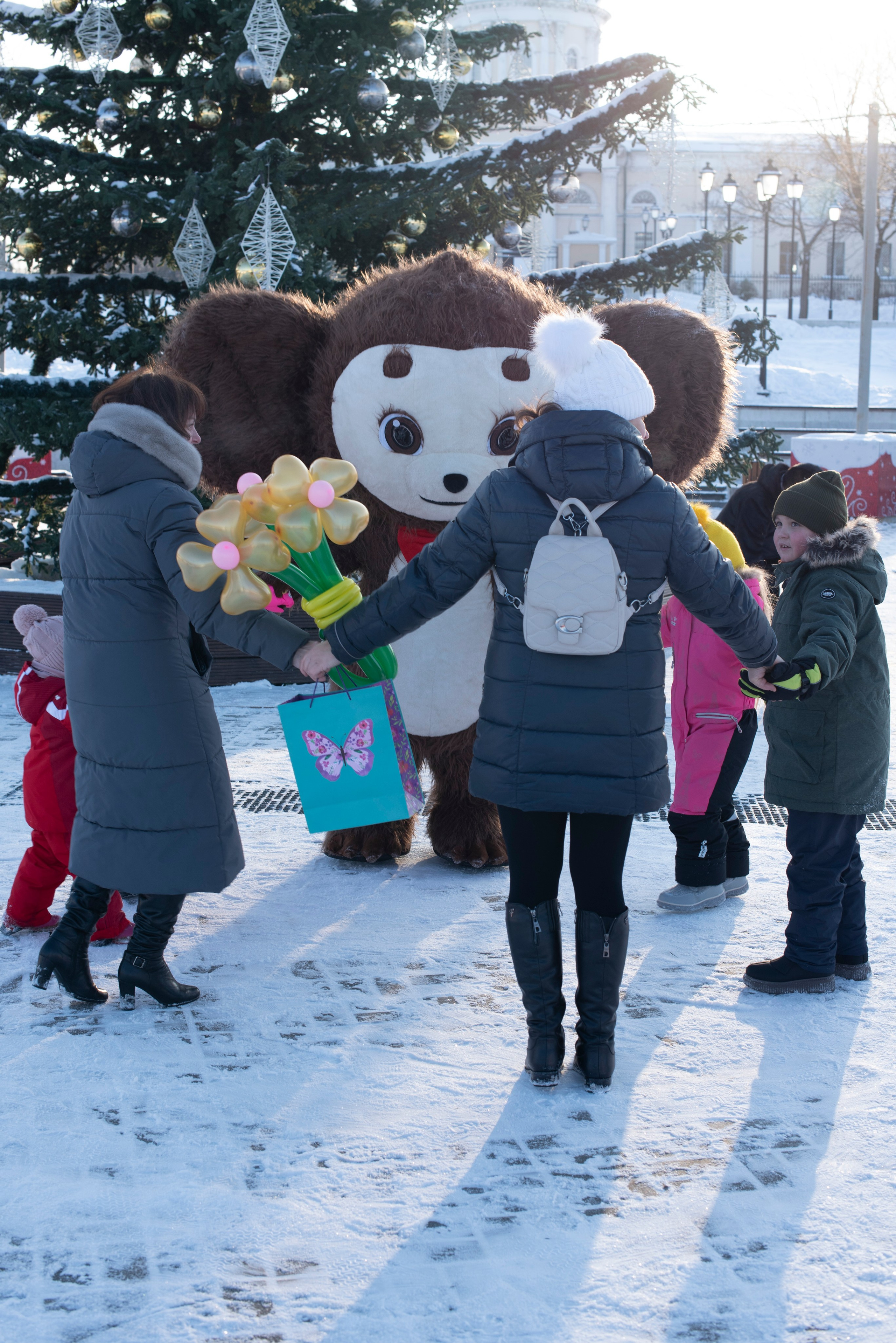 День рождение Вики с участием Чебурашки. Фотограф самых запоминающихся моментов Вашей жизни