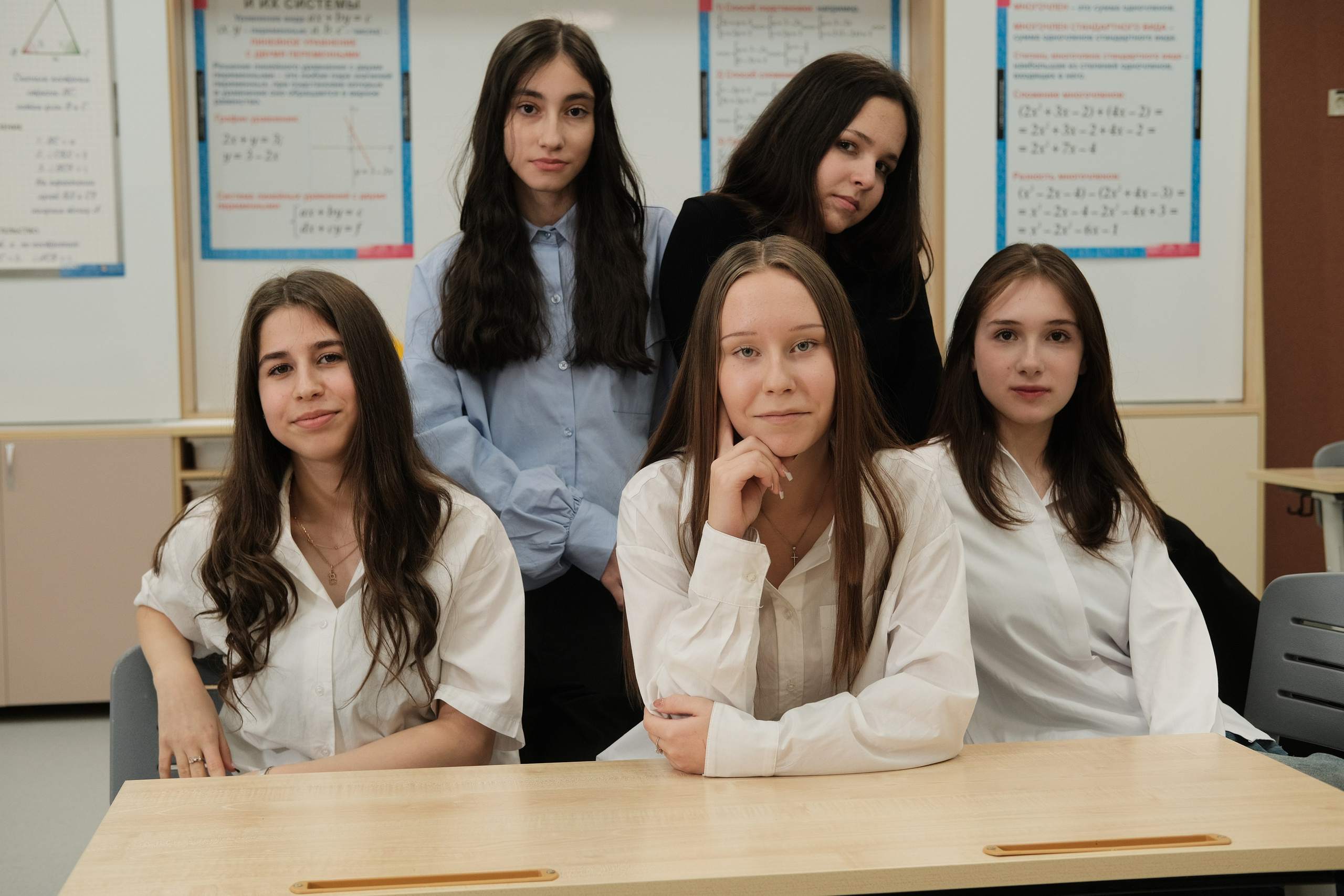 Выпускники. Фотограф Елена Дегтярева. Семейная, детская и школьная фотография в Тюмени. Яркие и живые снимки, которые сохранят историю вашей семьи