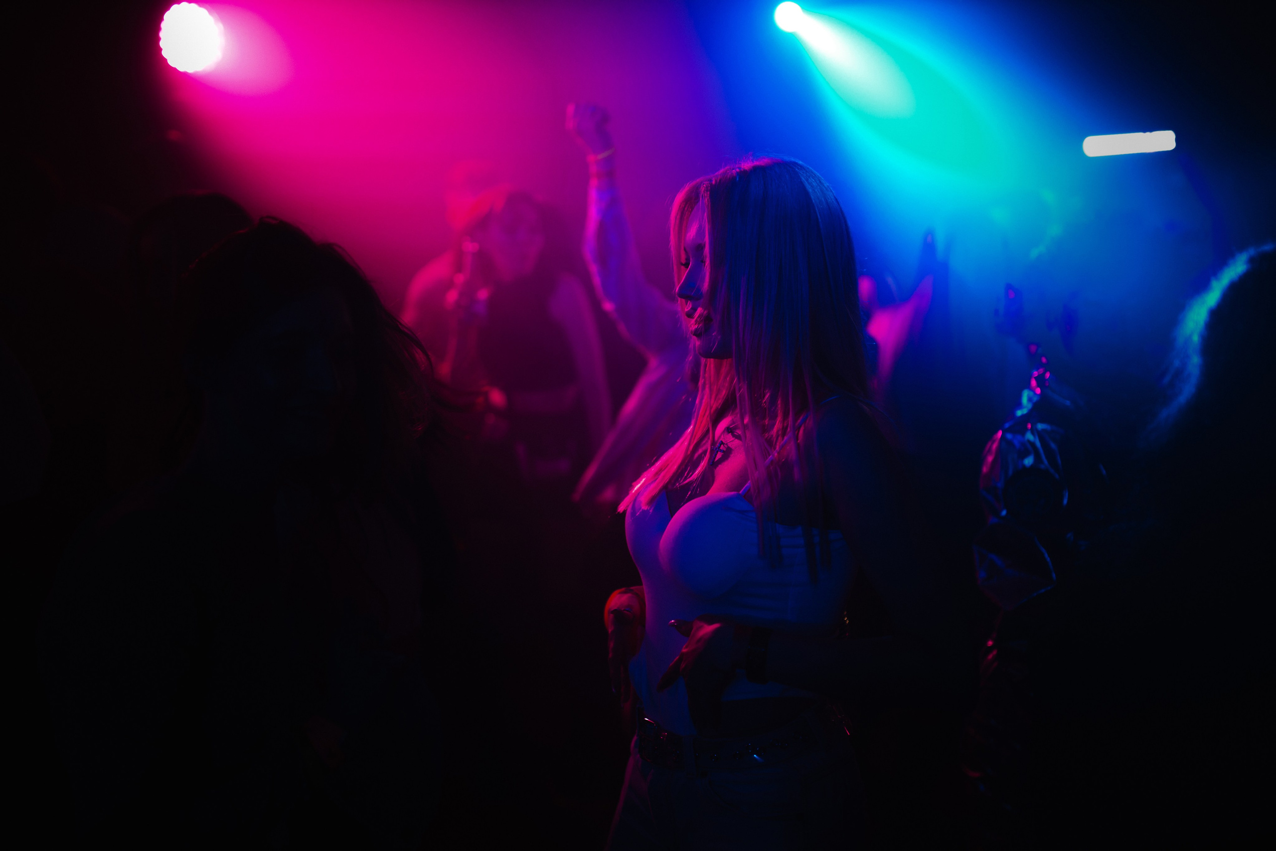 Cosmorave by #DABUDETBIT 2024. Роман Урумбаев фотограф Нижневартовск