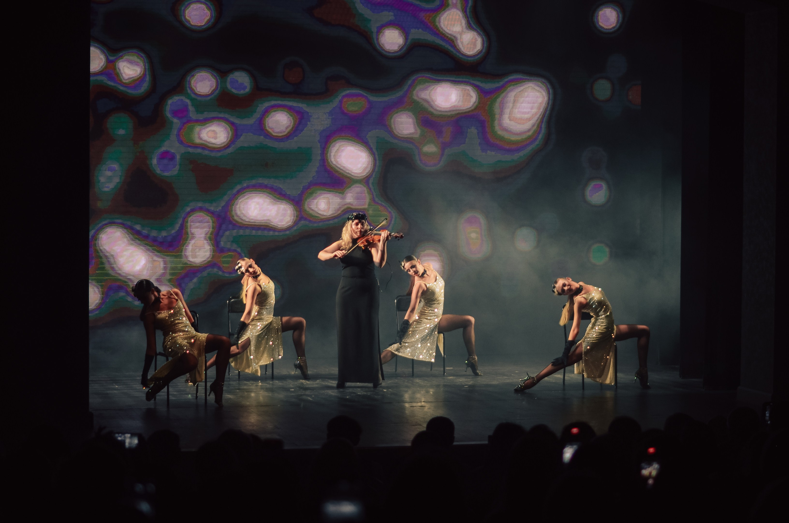 Фоторепортаж танцевального мероприятия. Денисова Аля — фотограф для парных съемок и индивидуальных историй в Барнауле