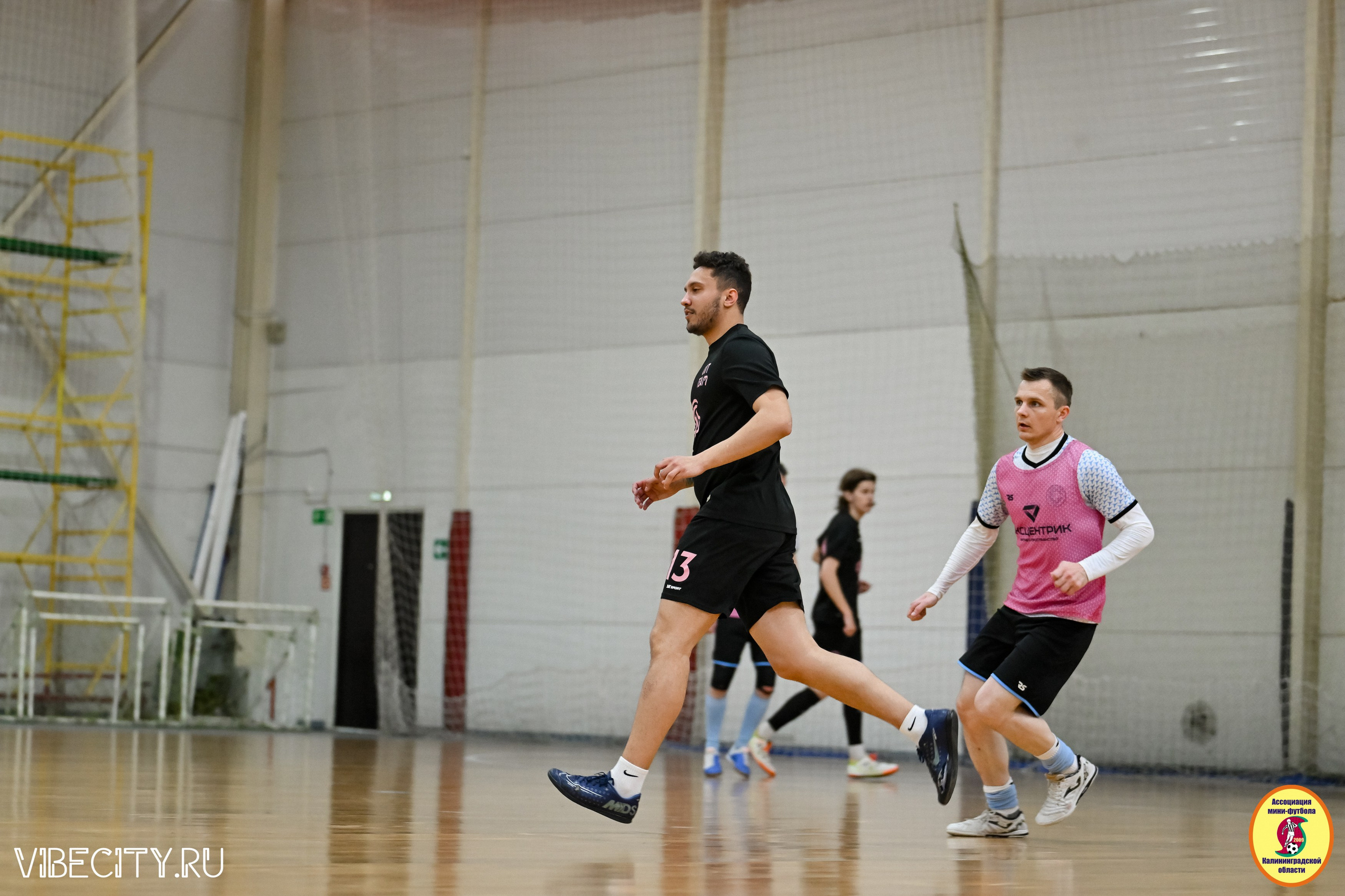 8 тур Корпоративной Бизнес-Лиги по футзалу. VIBECITY.RU Вайб Сити Ру Фоторепортажи Фотоотчеты Калининград