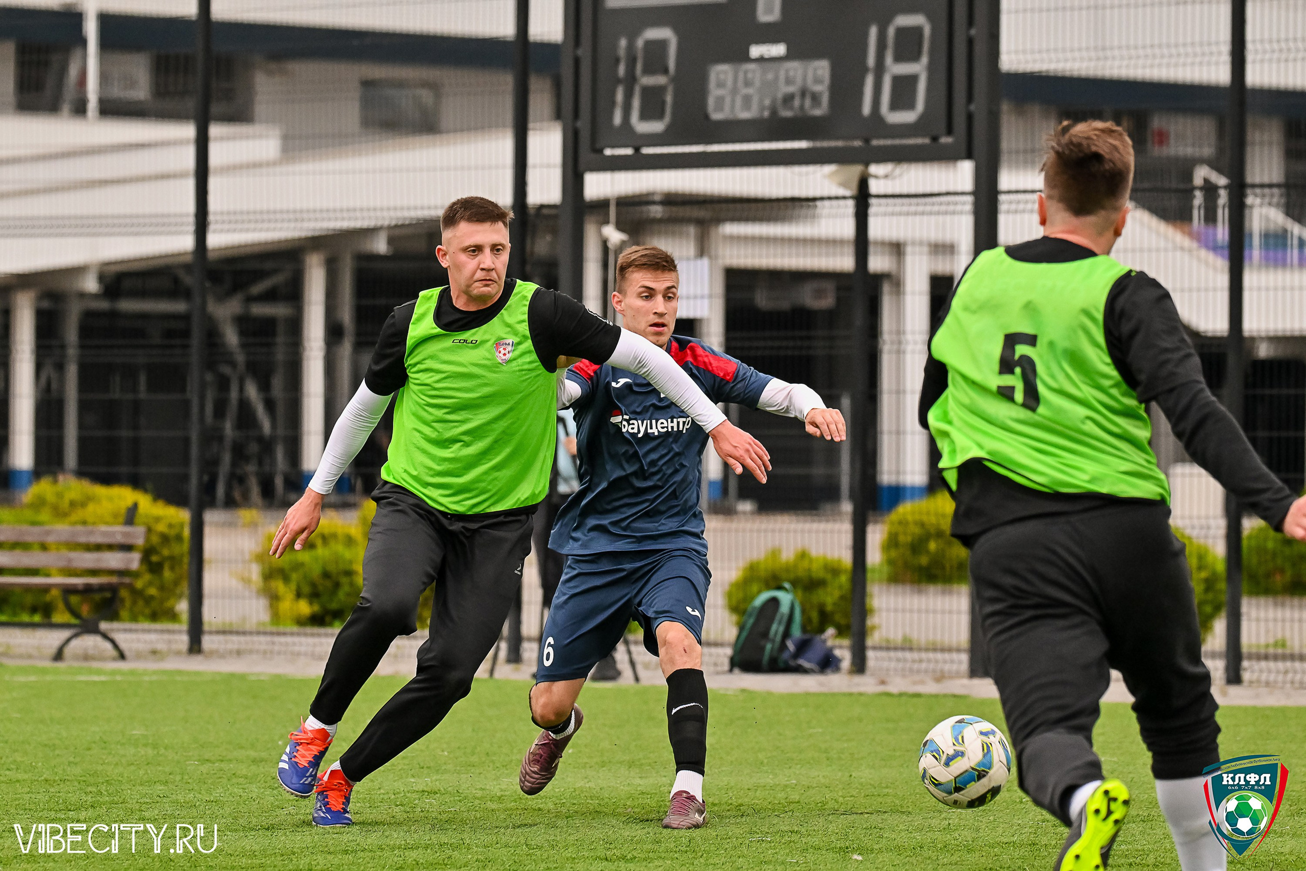 ФИНАЛЬНЫЕ МАТЧИ ПЛЕЙ-ОФФ XXl ЛЕТНЕГО КУБКА КАЛИНИНГРАДСКОЙ ЛФЛ. VIBECITY.RU Вайб Сити Ру Фоторепортажи Фотоотчеты Калининград