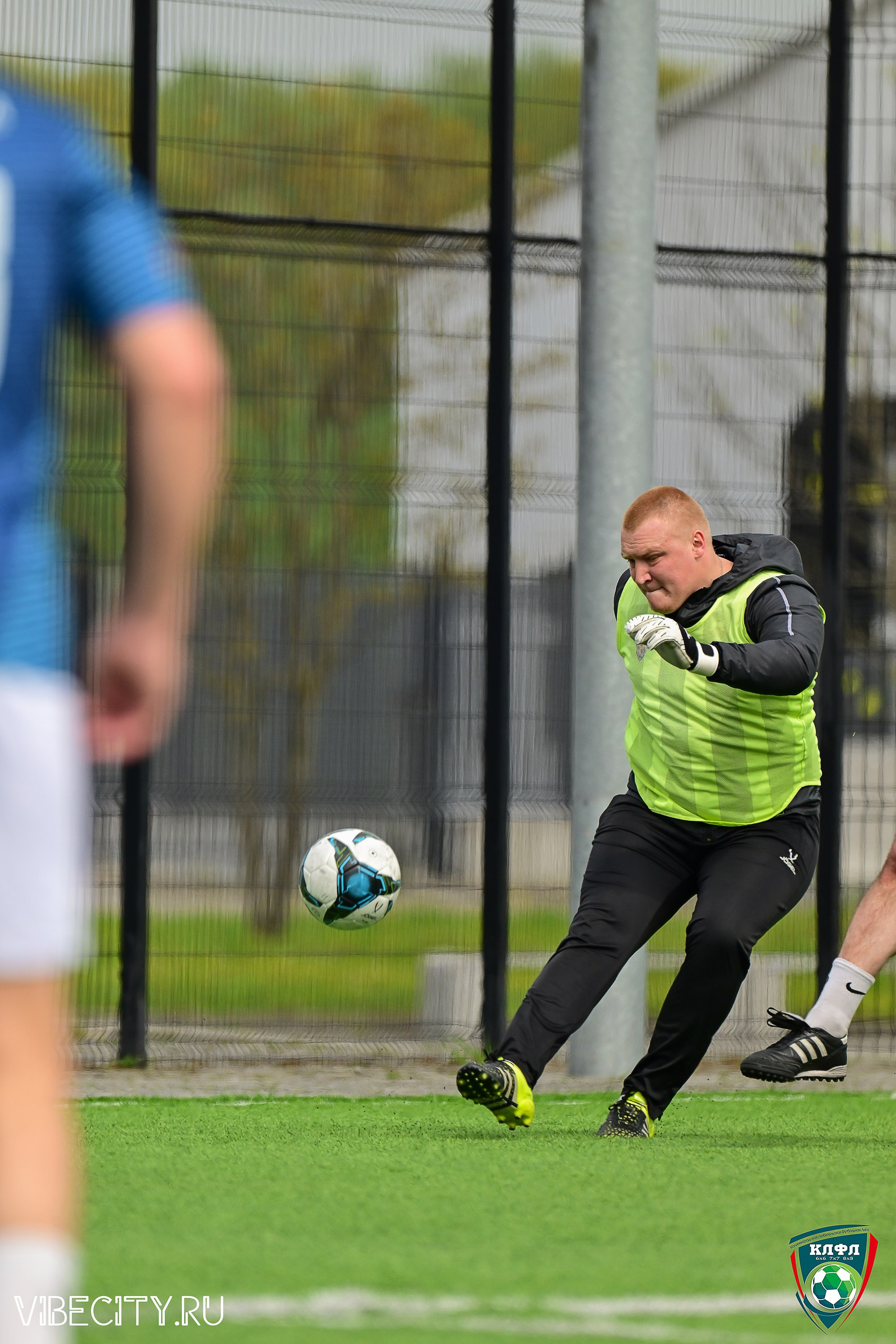 XX ЧЕМПИОНАТ КАЛИНИНГРАДСКОЙ ЛФЛ КАНЦМАРКЕТ39 сезона 2024–2025 гг. VIBECITY.RU Вайб Сити Ру Фоторепортажи Фотоотчеты Калининград