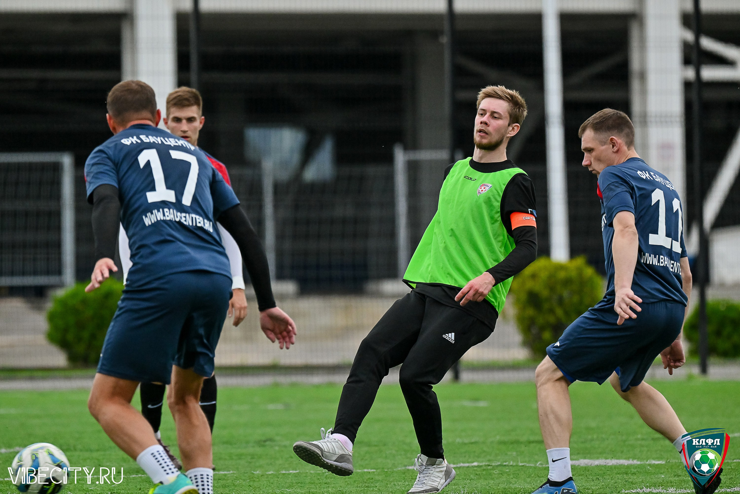 ФИНАЛЬНЫЕ МАТЧИ ПЛЕЙ-ОФФ XXl ЛЕТНЕГО КУБКА КАЛИНИНГРАДСКОЙ ЛФЛ. VIBECITY.RU Вайб Сити Ру Фоторепортажи Фотоотчеты Калининград