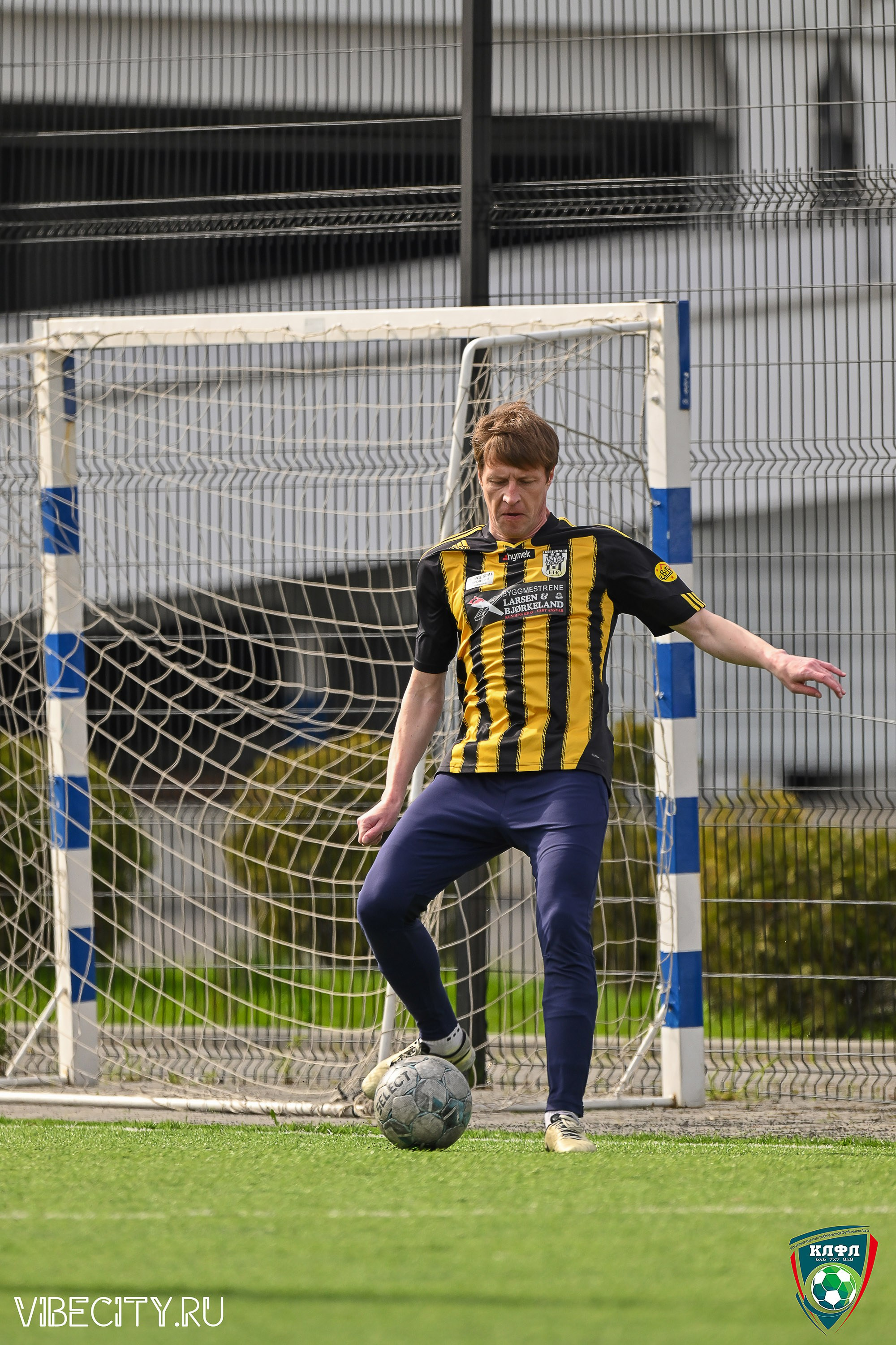 XX ЧЕМПИОНАТ КАЛИНИНГРАДСКОЙ ЛФЛ КАНЦМАРКЕТ39 сезона 2024–2025 гг. VIBECITY.RU Вайб Сити Ру Фоторепортажи Фотоотчеты Калининград