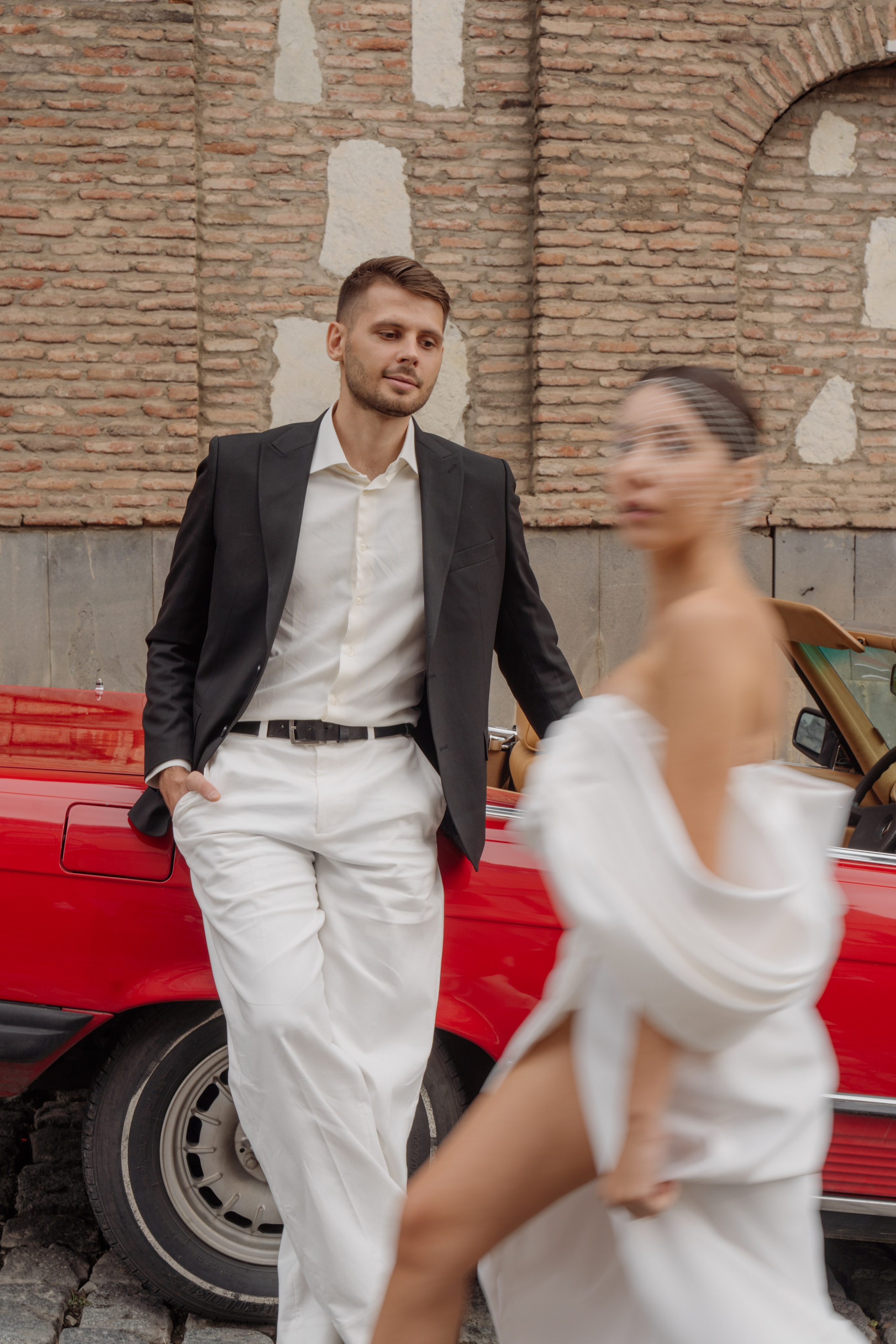 Свадебная прогулка в Тбилиси. Свадебный фотограф