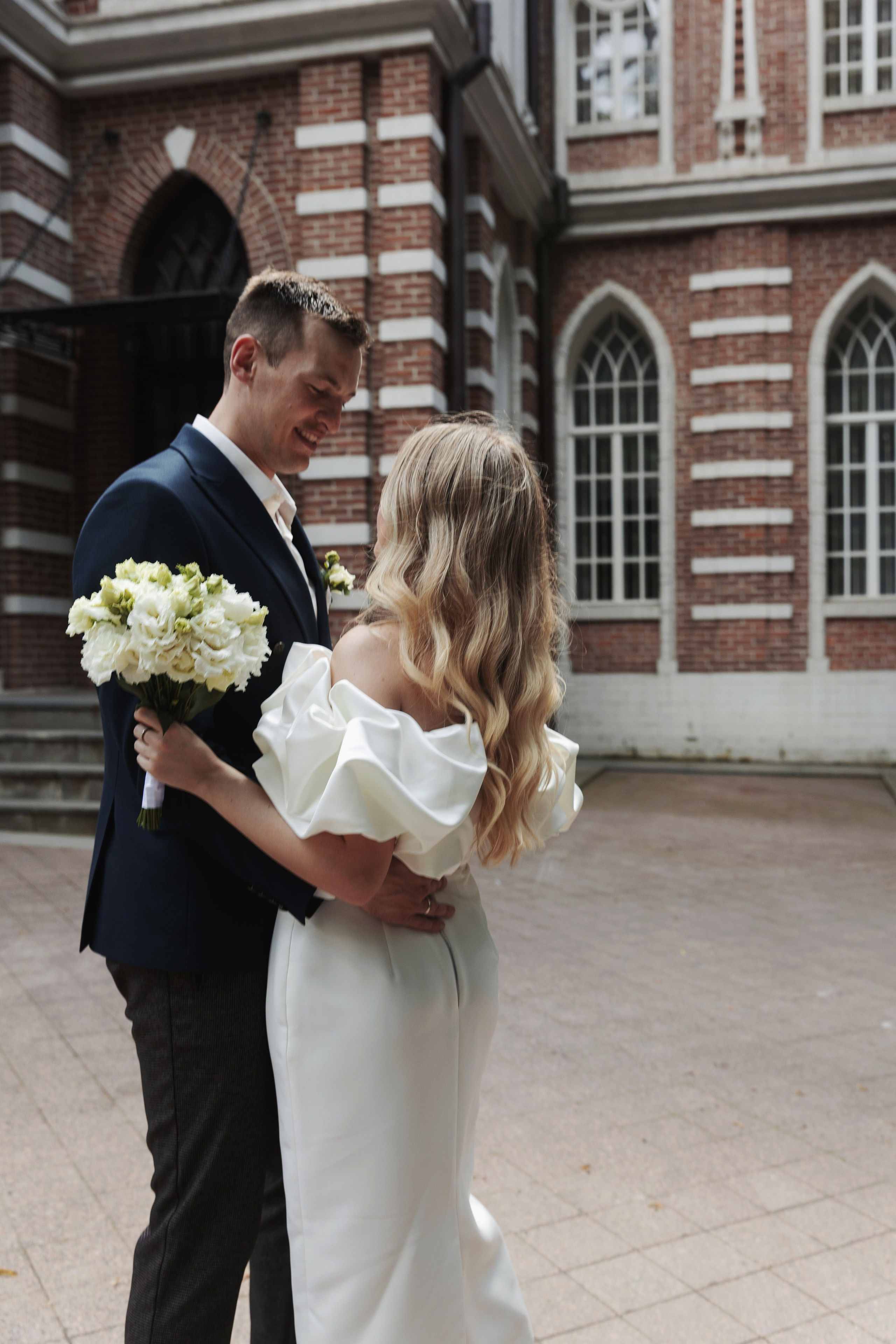 Свадебная фотосессия на Котельнической набережной и в парке Царицыно, Роспись в Шипиловском ЗАГСе. Свадебный фотограф Москва Анастасия Храмова