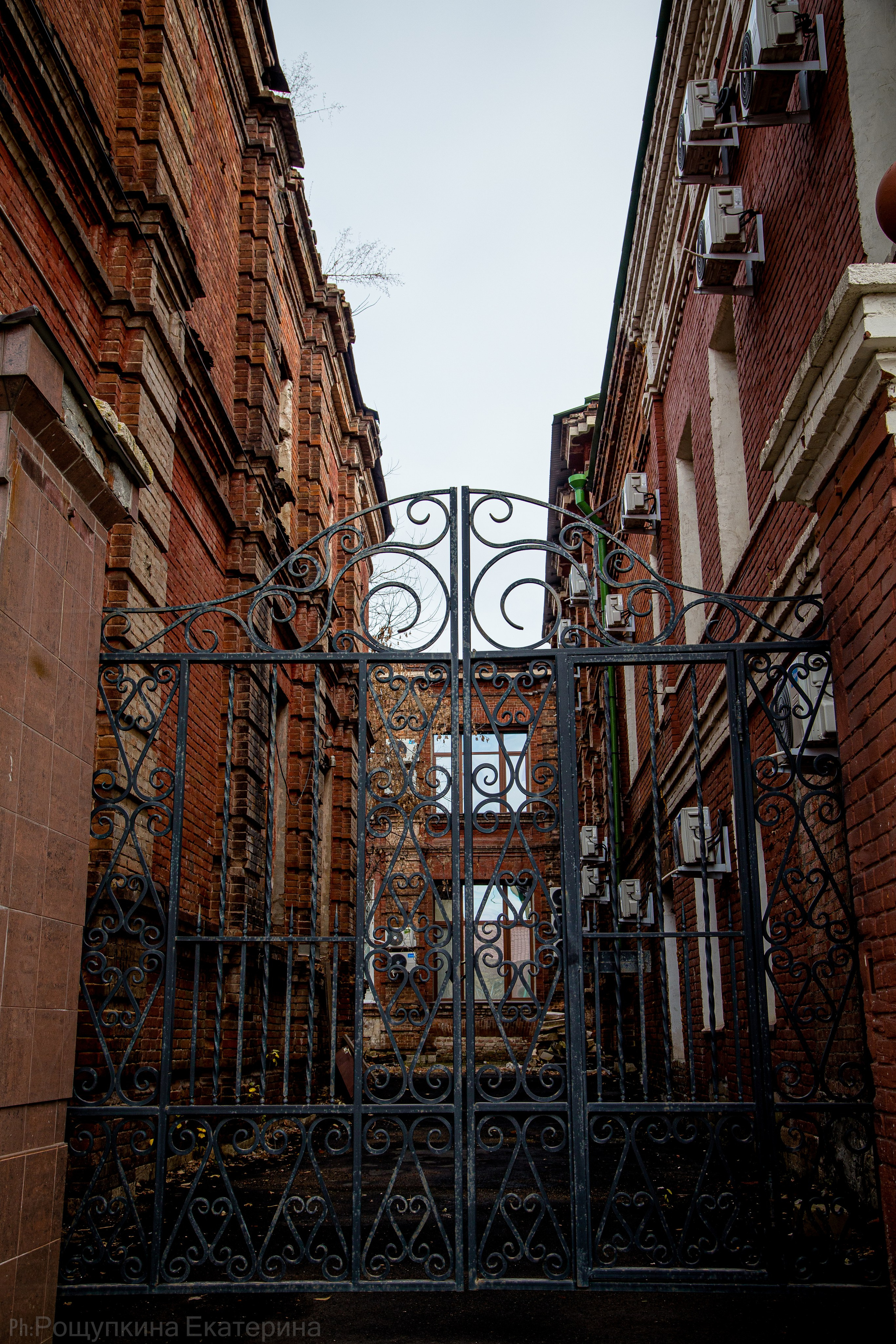 Порталы старого Оренбурга. Ваш фотограф в Оренбурге Рощупкина Екатерина