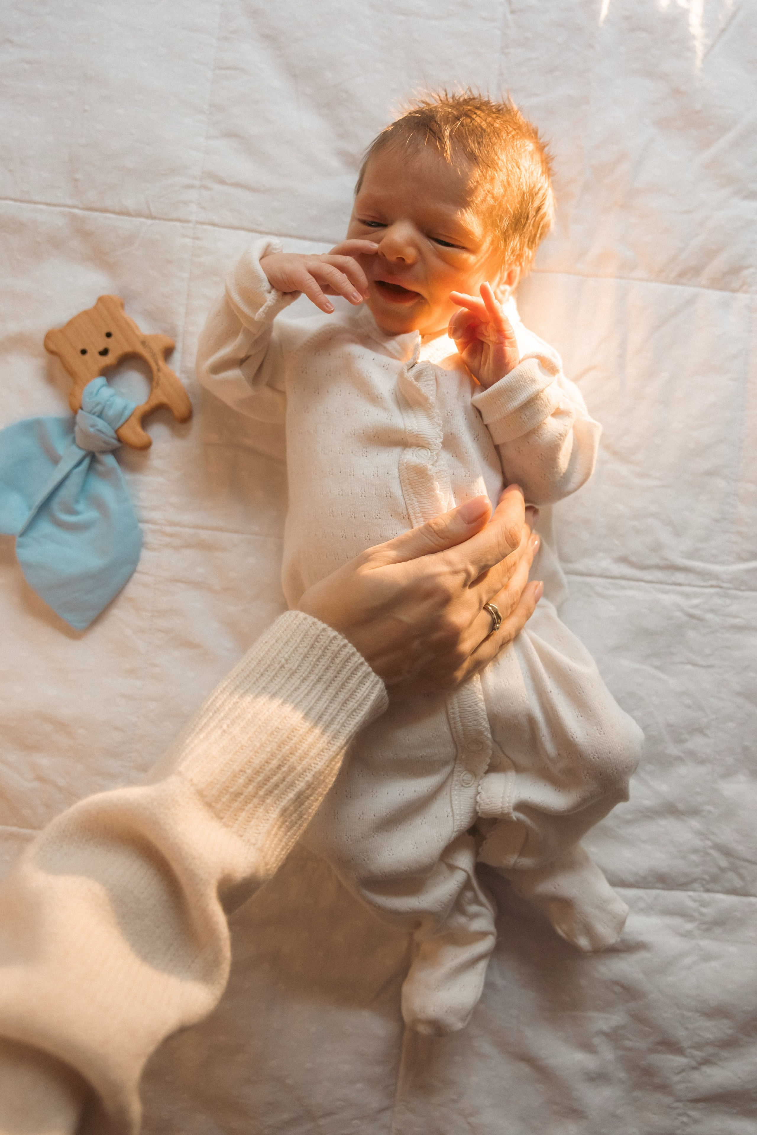 Выписка Наума. Клинический госпиталь MD GROUP на Севастопольском проспекте. Фотограф на роды в Москве. Фото и видео родов. Фотопроект «Продолжение рода»