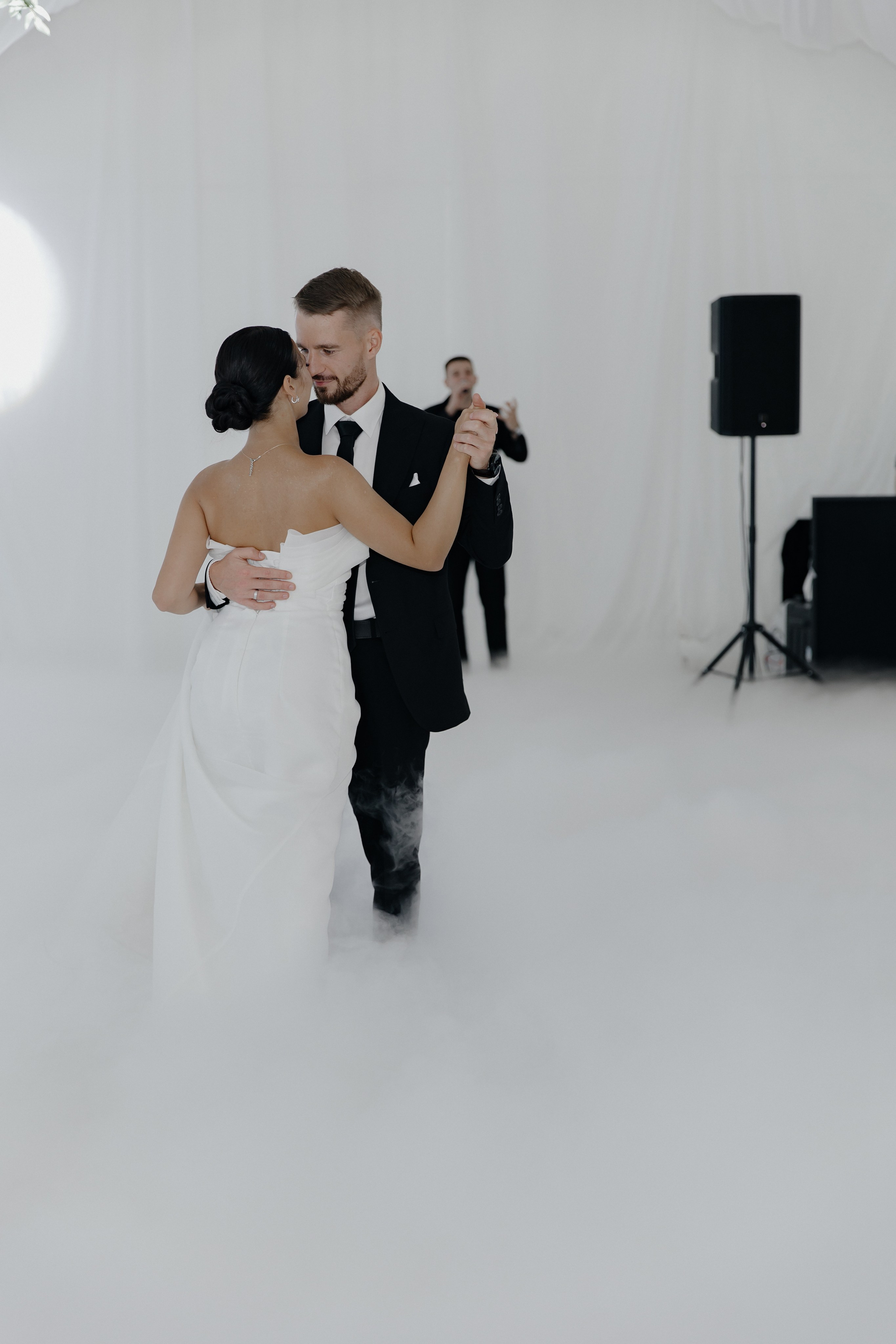 31.08.2024. RETOUCH-HOUSE