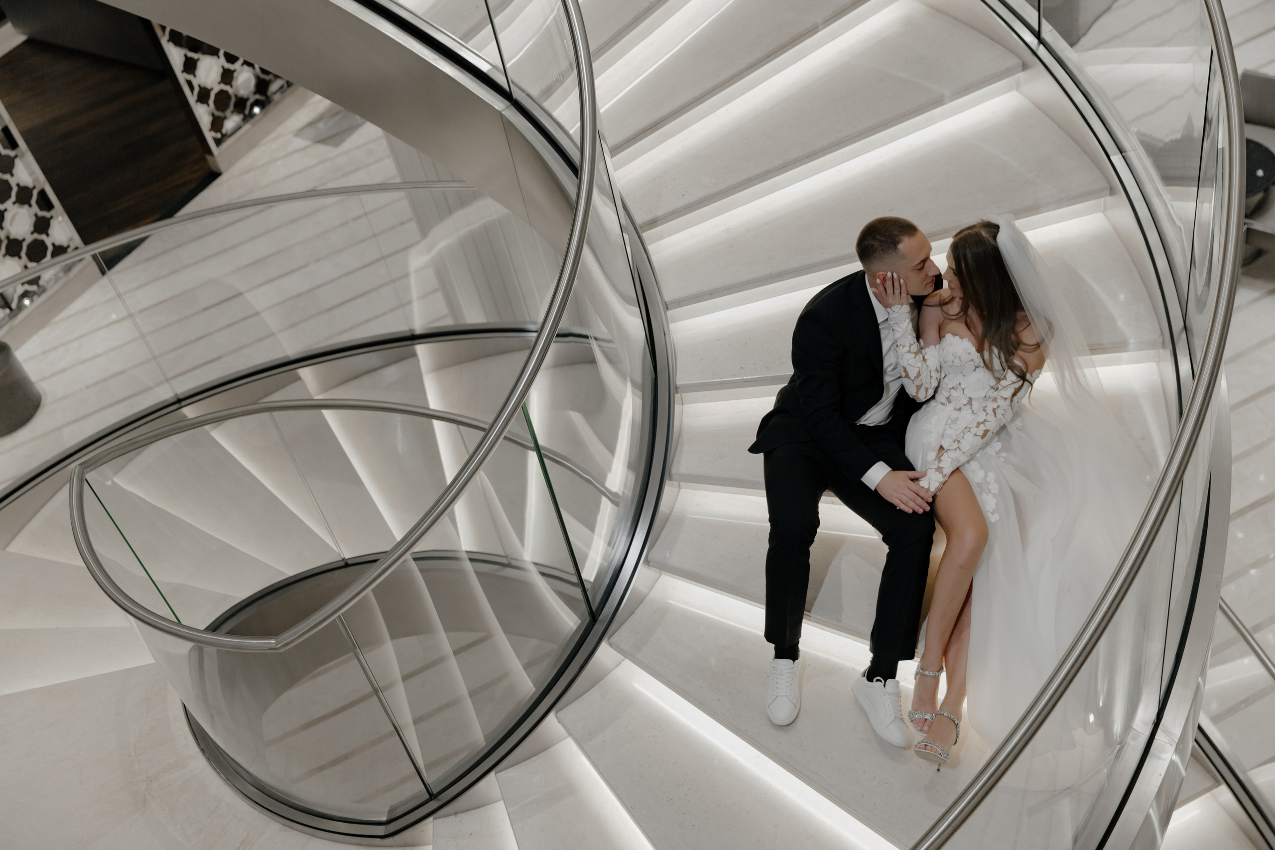 02.07.24. RETOUCH-HOUSE