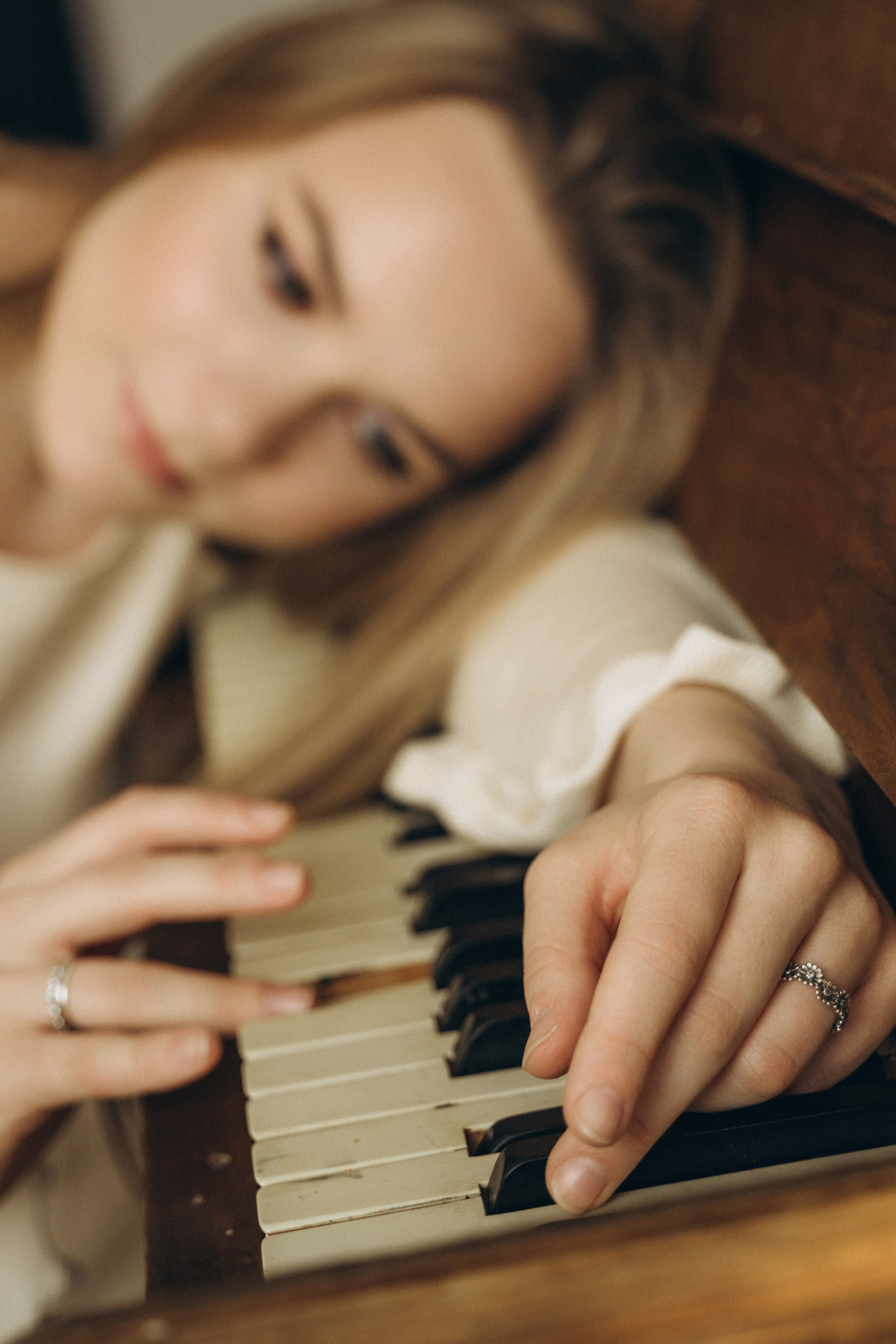 Алина. Фотосессия в студии. Семейный фотограф в Белгороде Амелина Алина