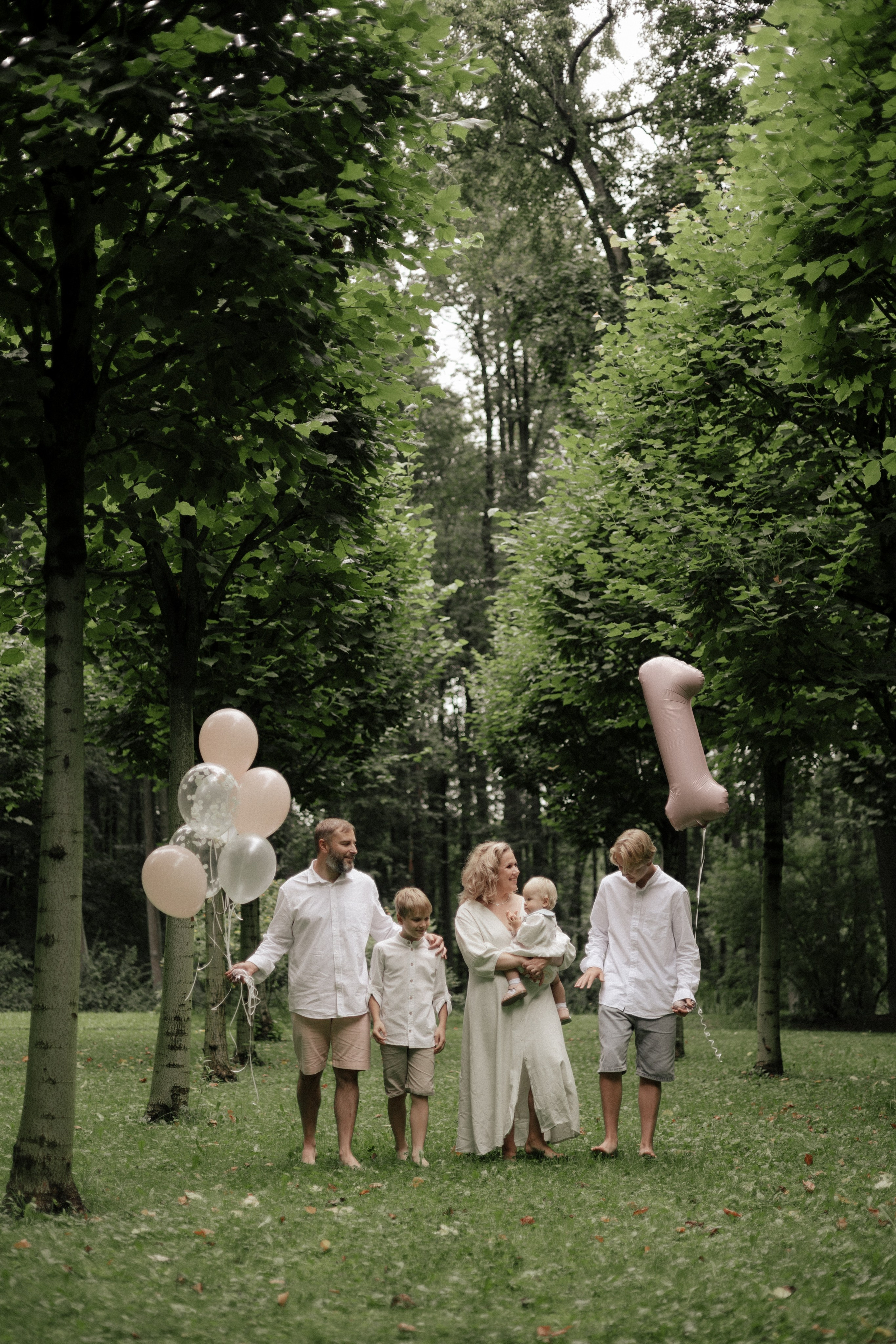 Семейная фотосессия в Оставьевском парке. Свадебный и портретный фотограф в Москве Анастасия Масюк