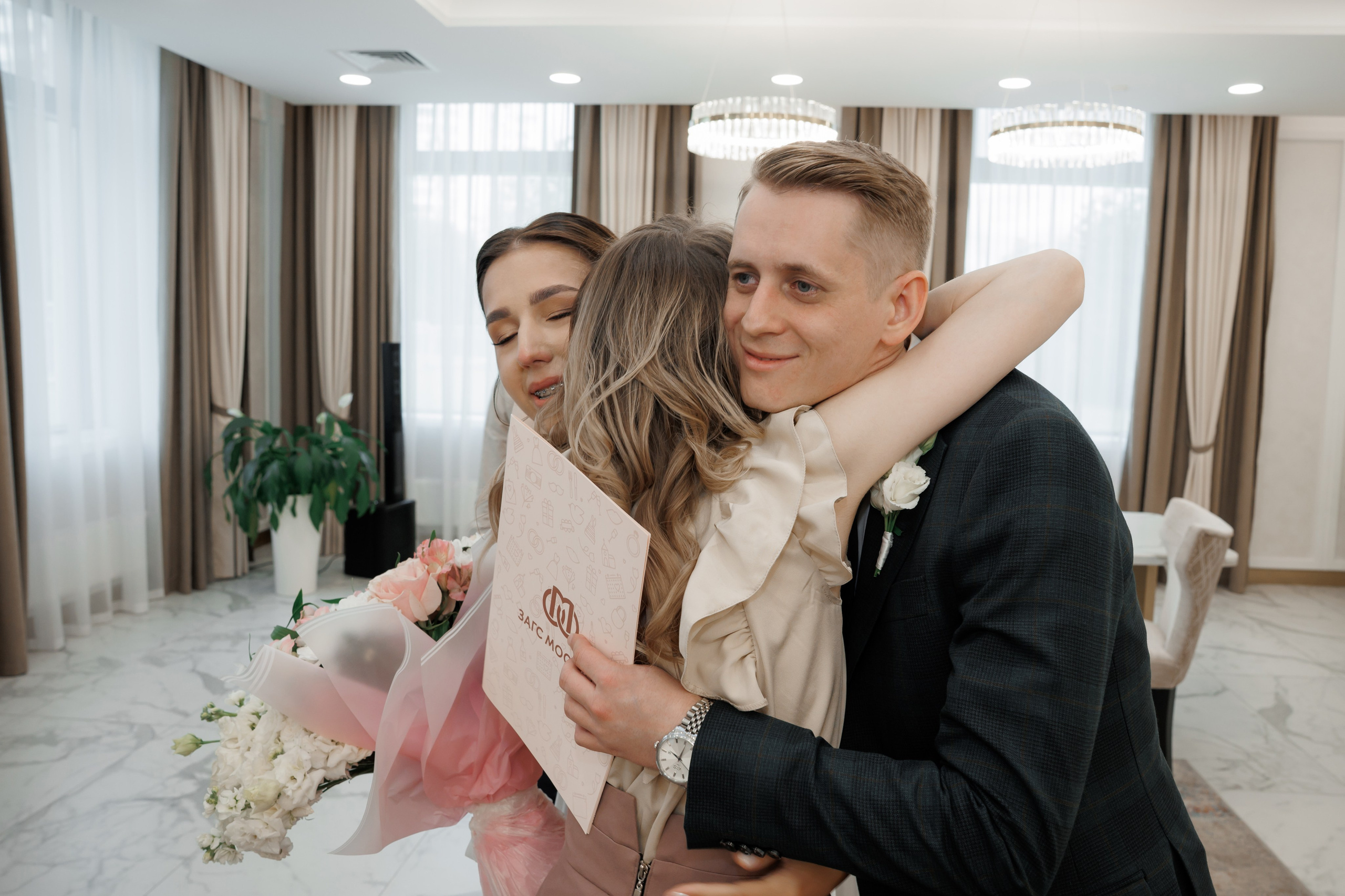 Регистрация в отеле Fish Point, ЗАГС Бутово, прогулка в Остафьево. Свадебный и репортажный фотограф (Москва, Королев и другие)