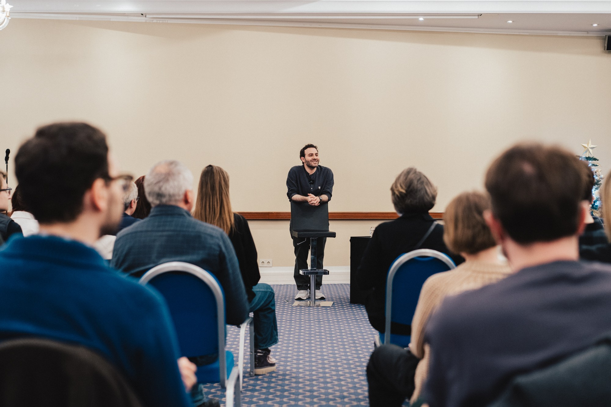 Armen Zakharyan — The Coast of Dystopia (Lecture in Vilnius). Photographer in Vilnius