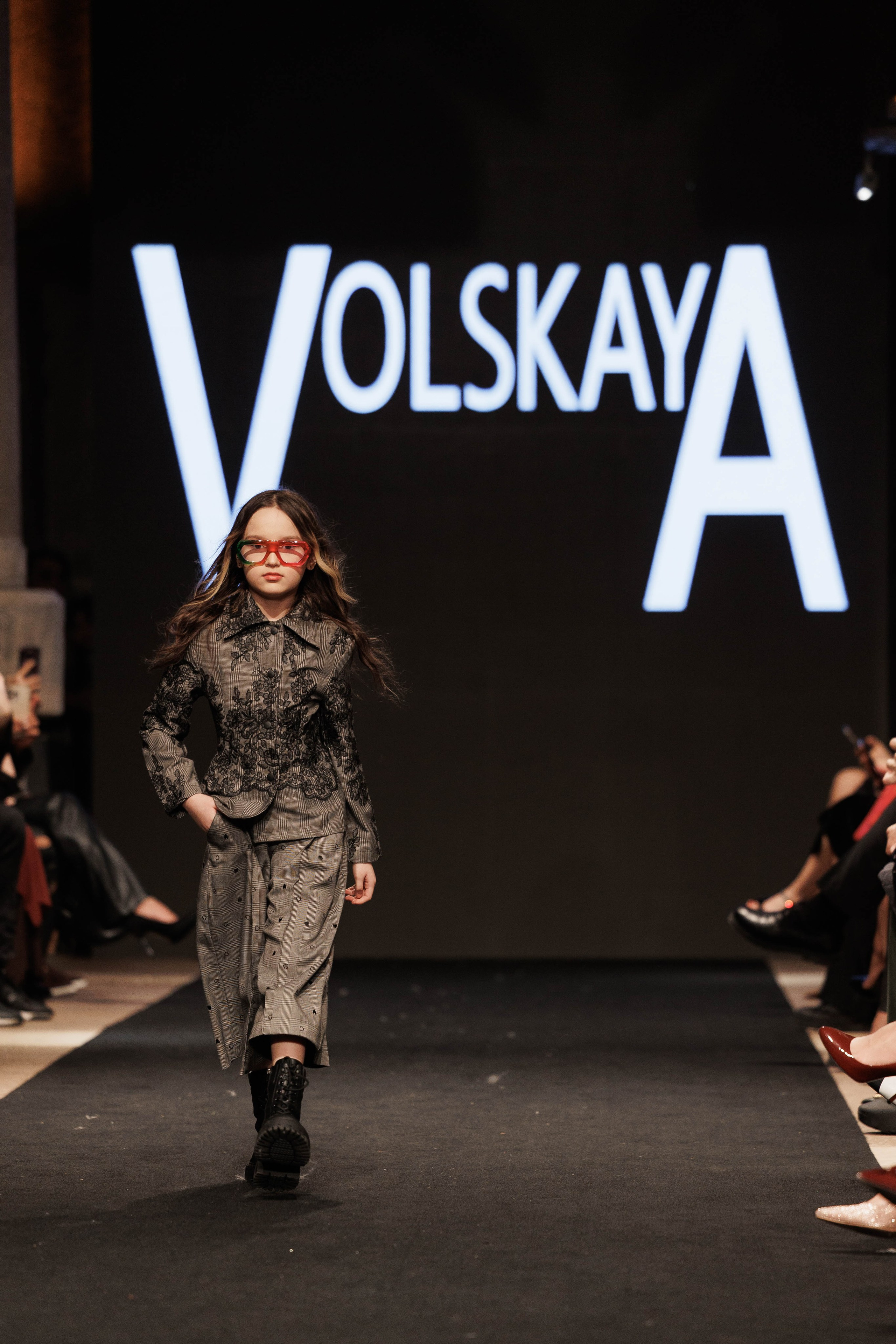 IFB-показ. About