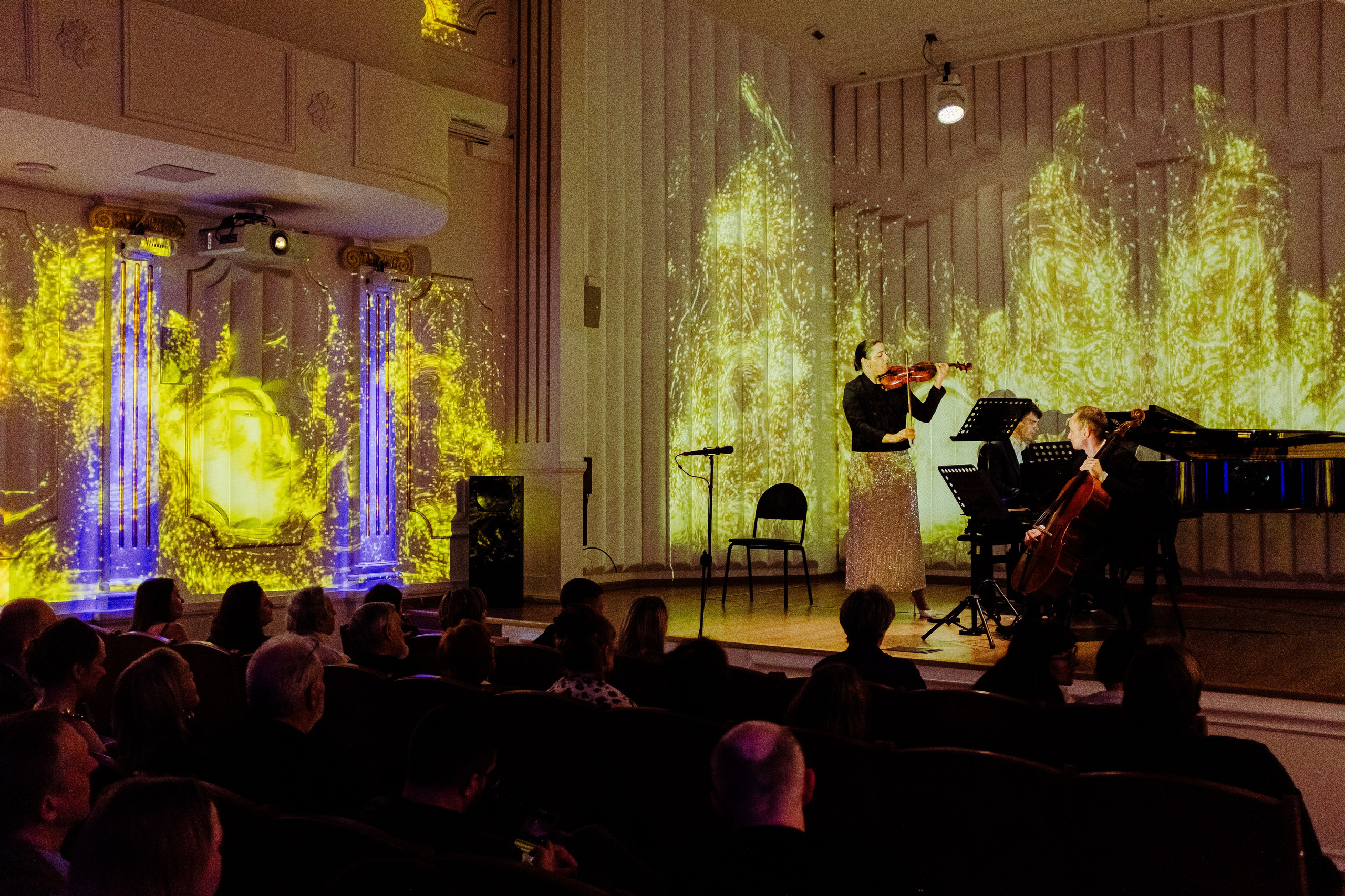 Опус Люмина