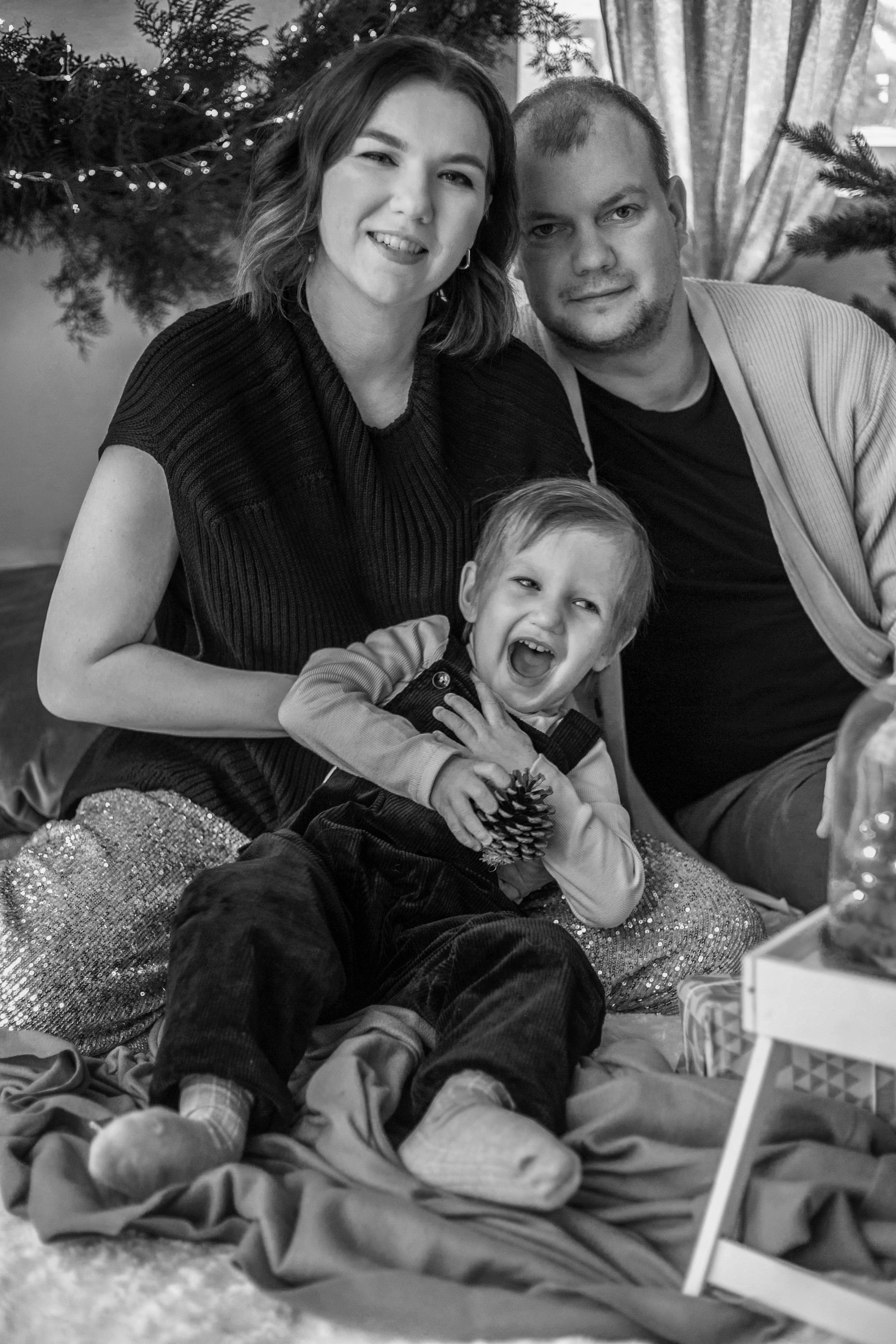 фотосессия дома, домашняя фотосессия, фотосессия с детьми, фотограф Ростов, семейный фотограф Ростов, семейный фотограф в Ростове, фотосессия Ростов, фотосессия в Ростове, фотосессия Ростов-на-Дону, фотограф Ростов-на-Дону, новогодняя фотосессия в Ростове, новогодняя фотосессия, новогодняя съемка, новогодняя фотосессия в студии, новогодняя фотосессия в студии в Ростове, новогодняя фотосессия в студии Ростов-на-Дону