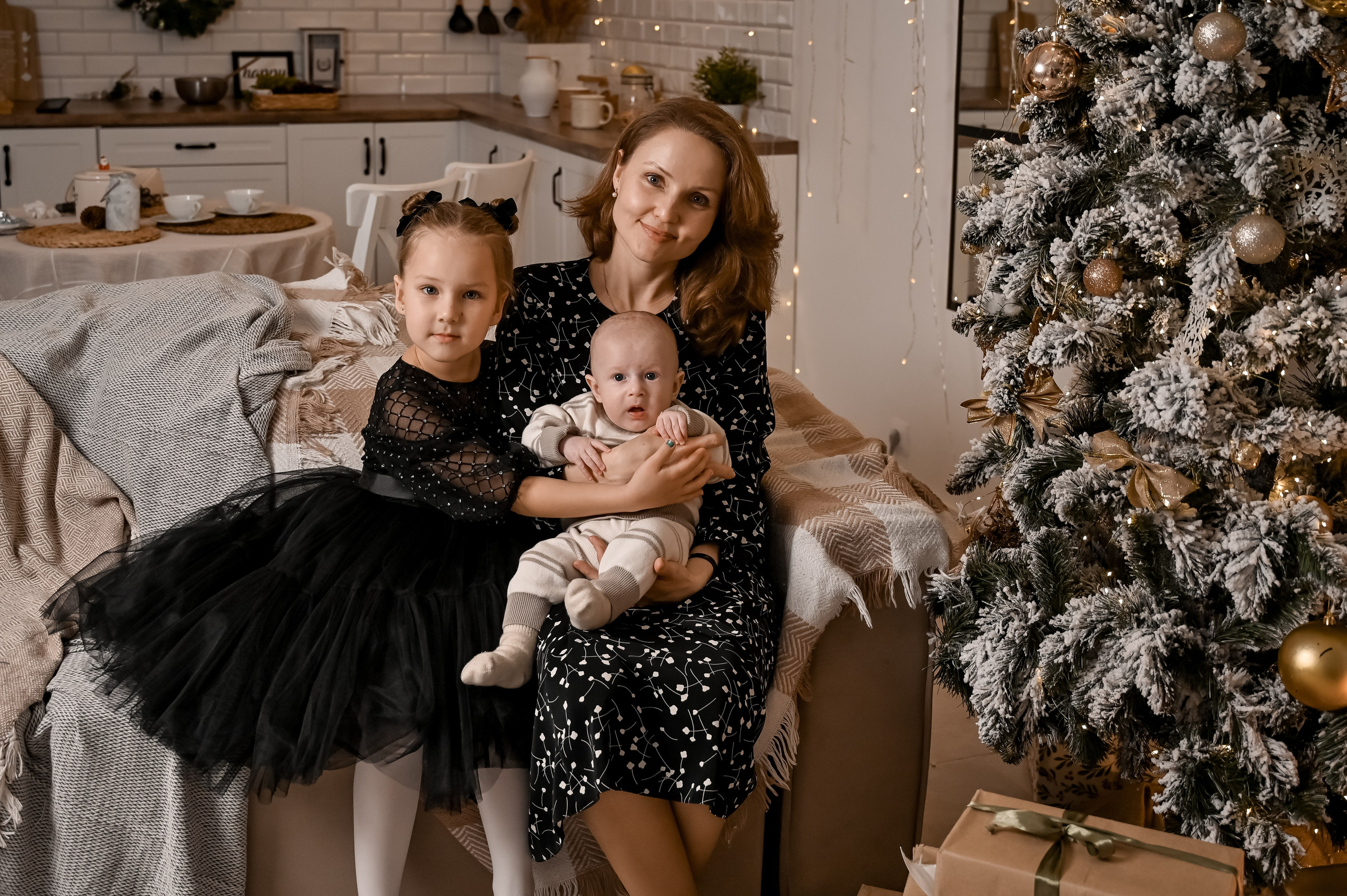 Новогодняя фотосессия в студии. Семейный и свадебный фотограф в г. Уфа Динара