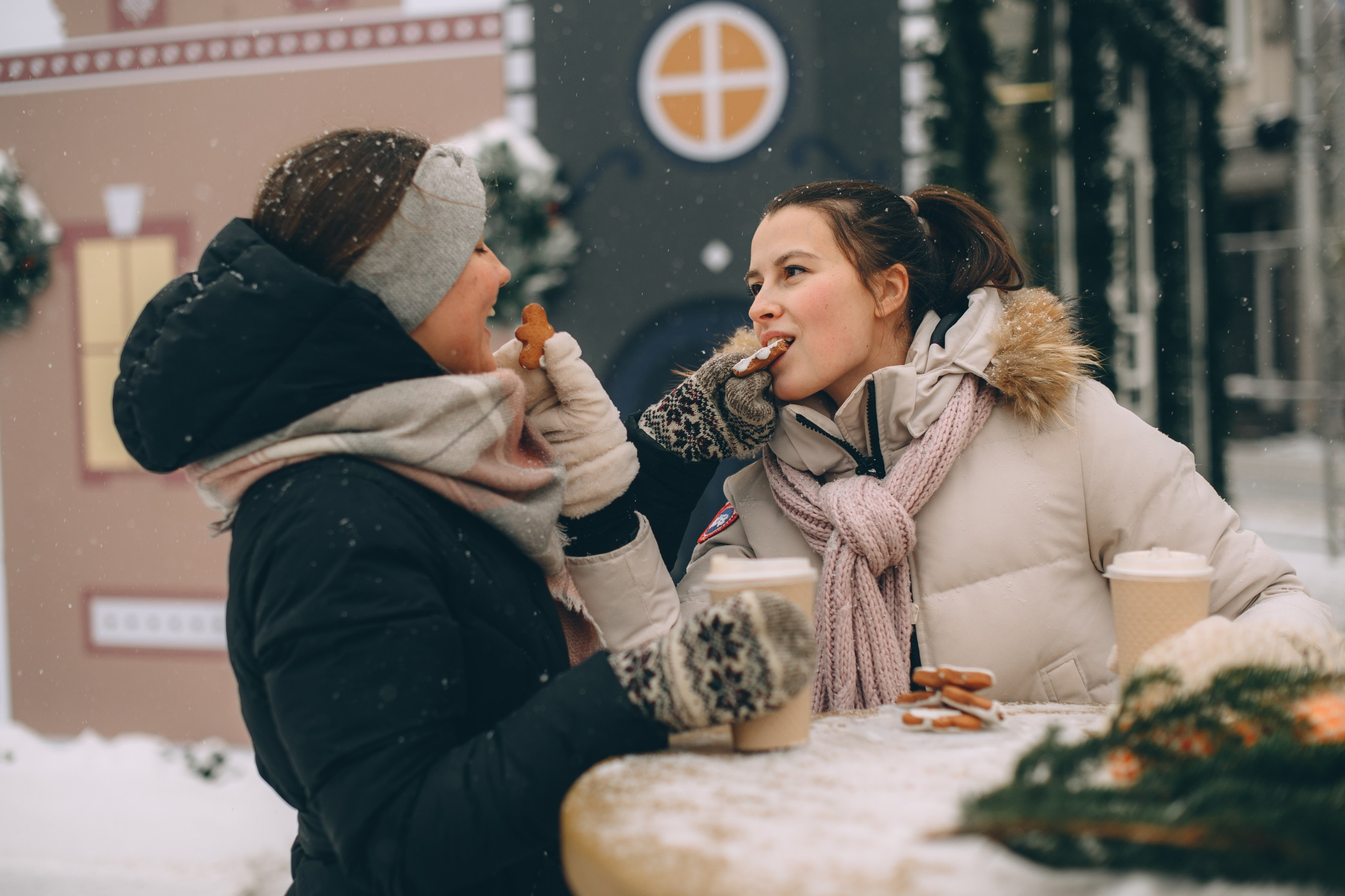 Рождественская ярмарка с подружкой. Свадебный и семейный фотограф София Невская
