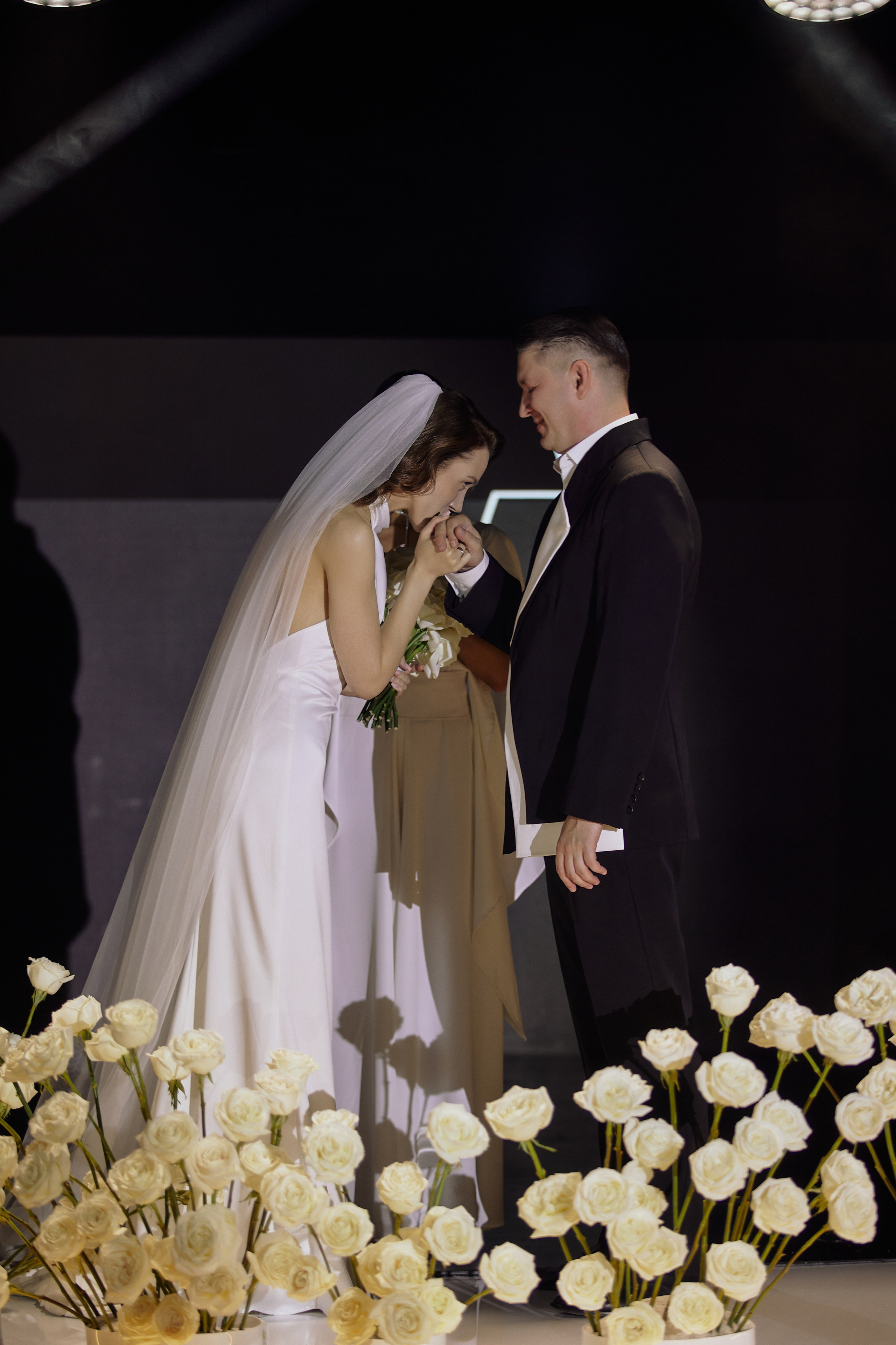 A MIRROR IS ONLY A HEART. Дмитрий Мазуркевич: Профессиональный Репортажный Фотограф