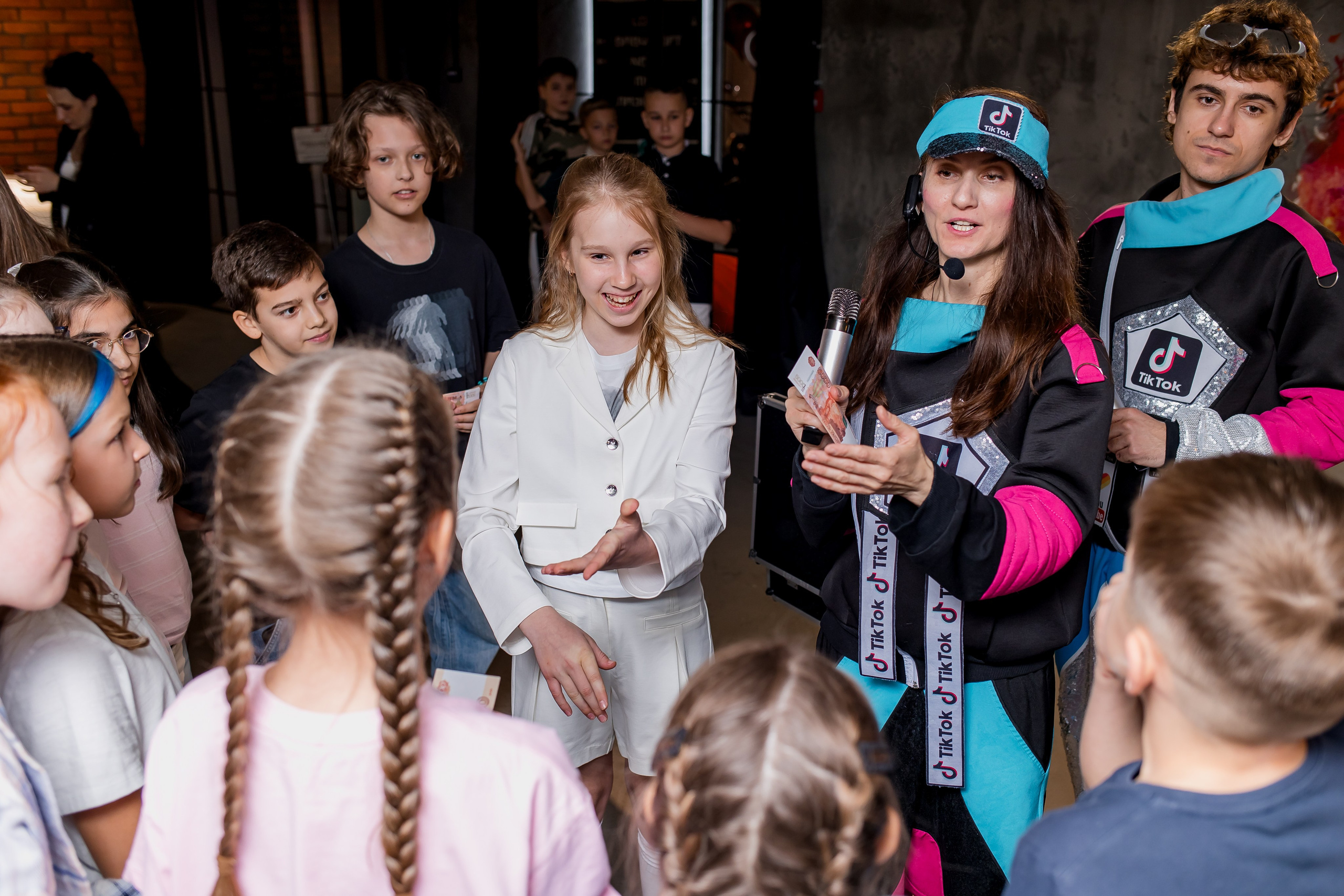 Выпускной 4 класс. Фотограф в Москве Авдеева Мария