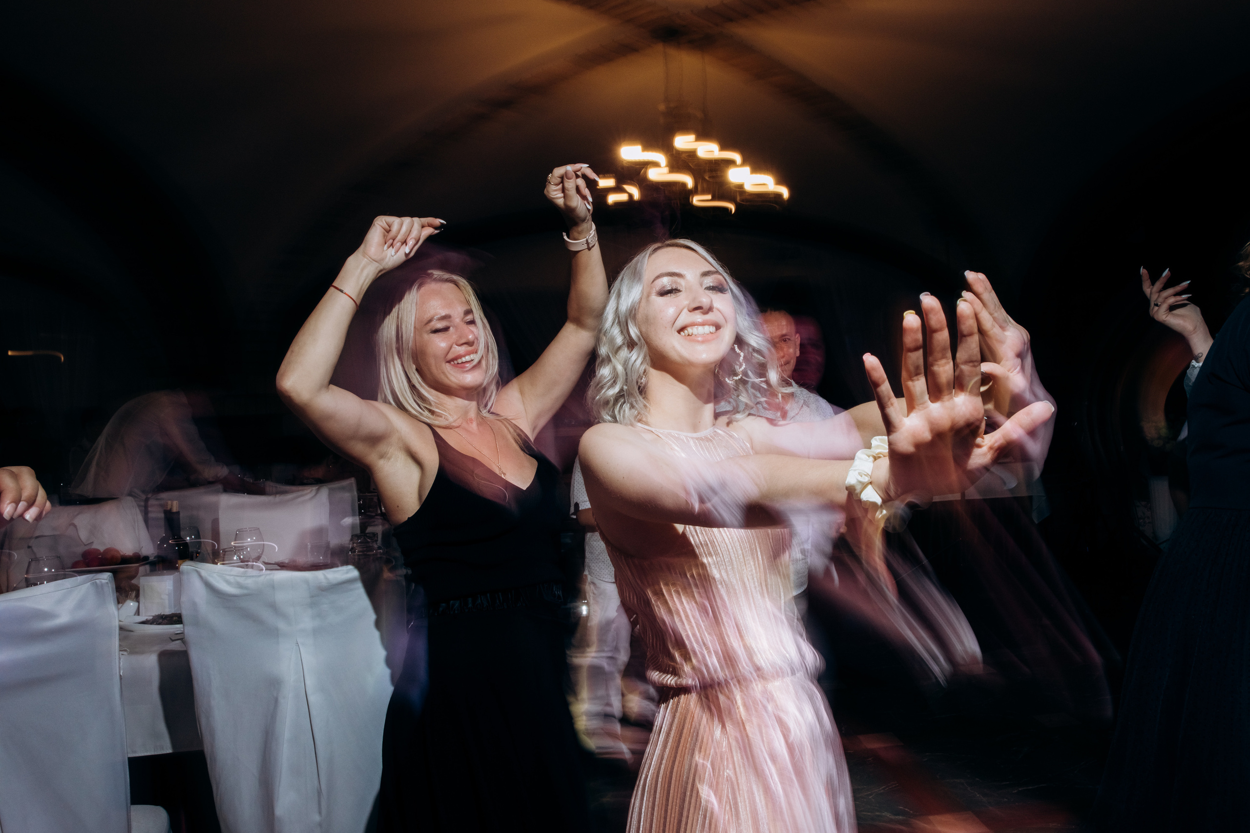 Профессиональный свадебный фотограф и видеограф Симферополь | Крым. Свадебный фотограф и видеограф Владислав и Анастасия Макриди