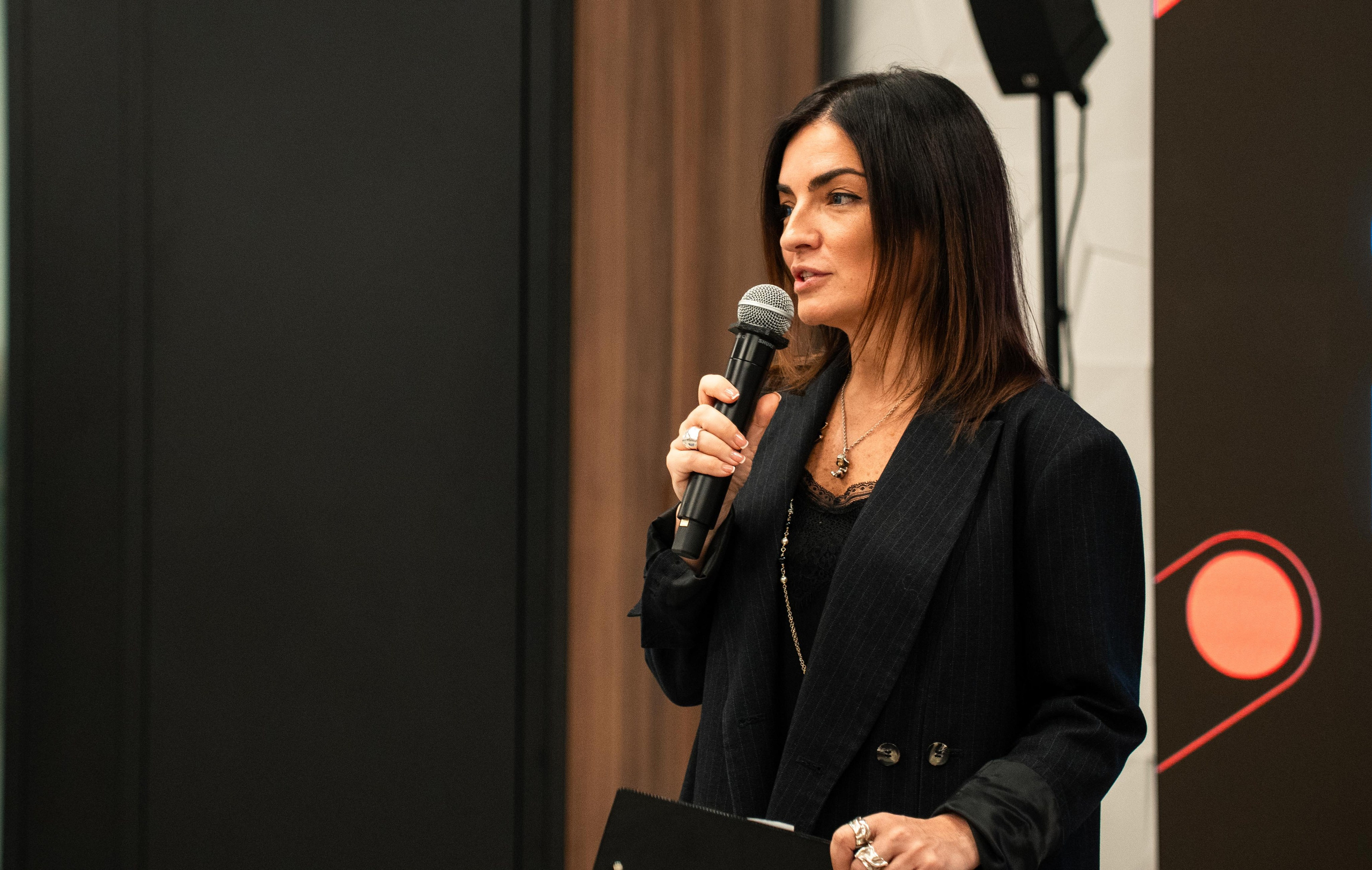 Global Tech Forum 27.03.2026. Коммерческий и художественный фотограф и видеограф в Москве Арсений Тургенев