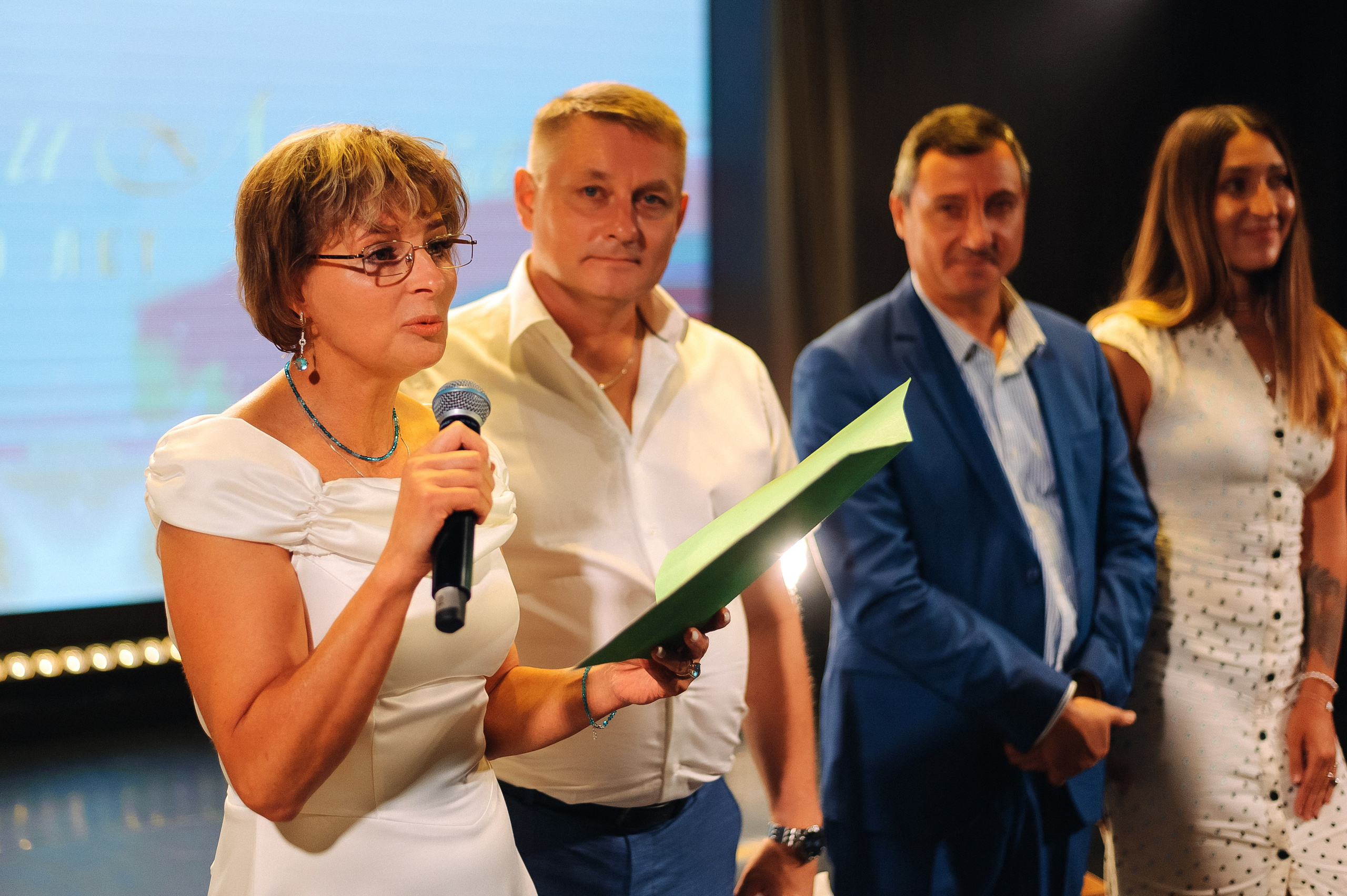 Годовщина свадьбы в Atmosfera. Свадебный фотограф в Екатеринбурге Артём Зайнетдинов