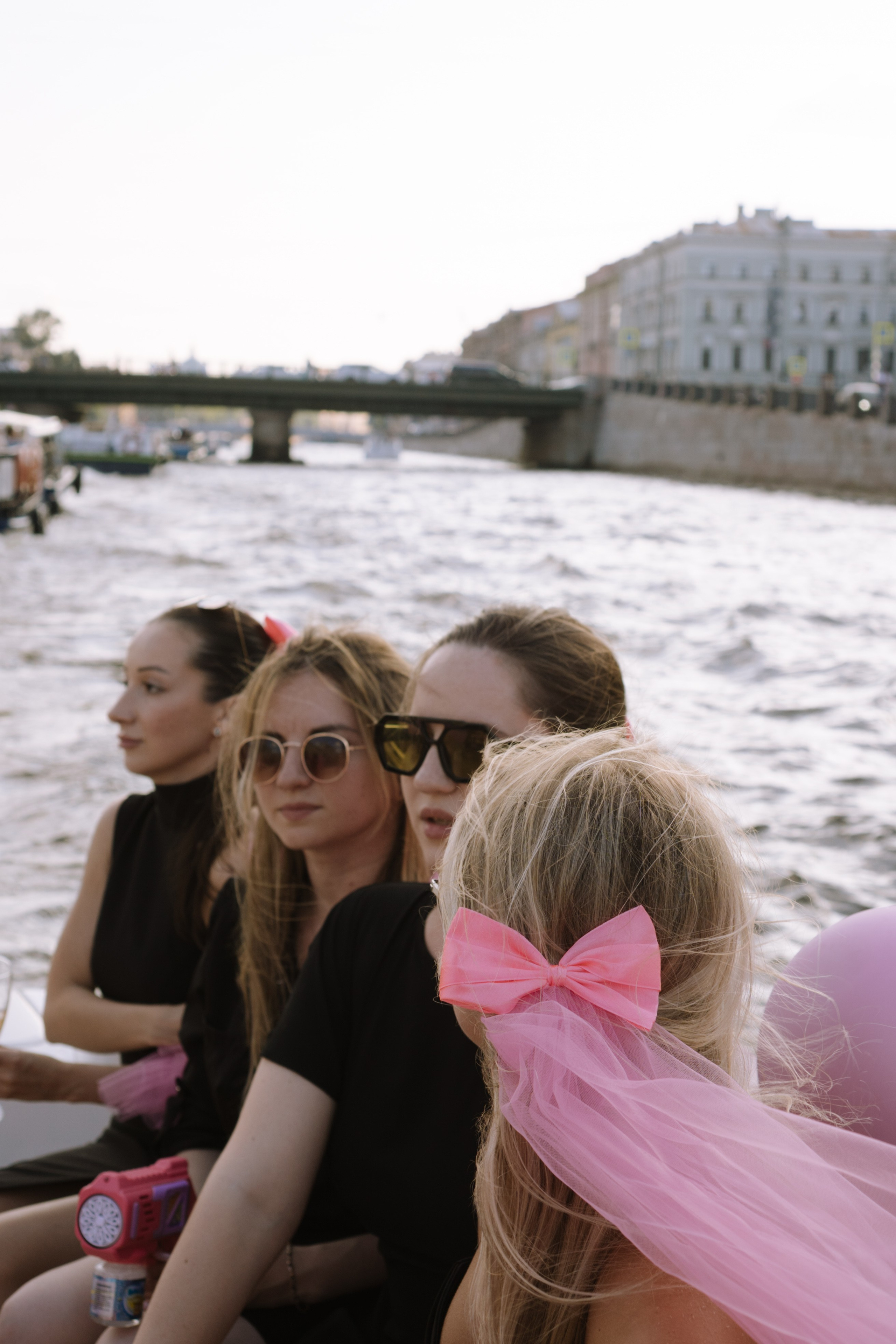 ДЕВИЧНИК НА КАТЕРЕ. Профессиональный фотограф, Санкт-Петербург — Виктория Богомолова