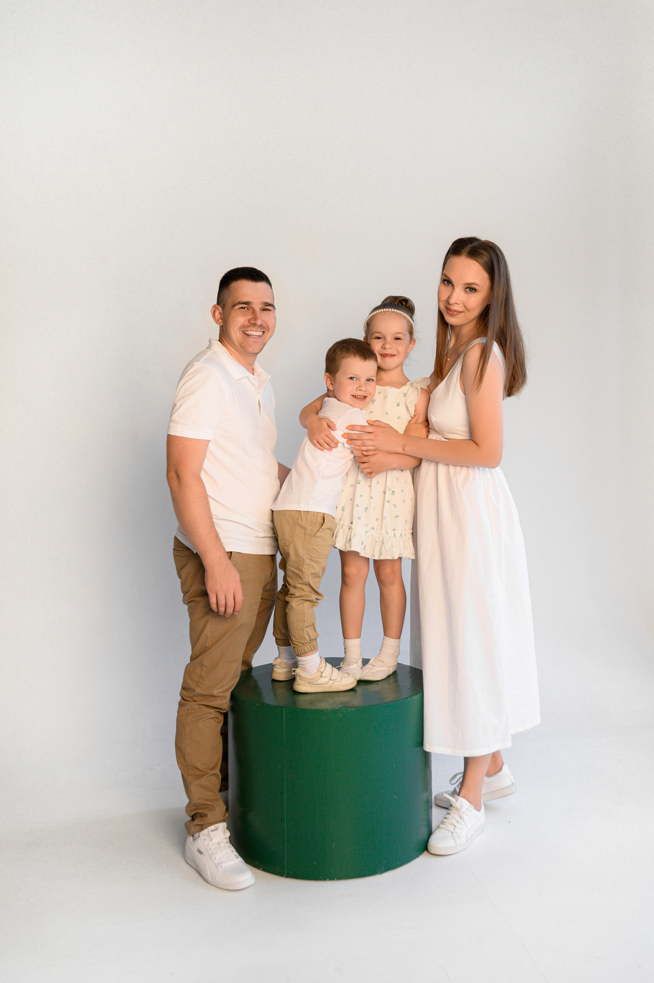 Лиана, Саша, Мия и Макс. Портретный и семейный фотограф в Екатеринбурге Мария Чахеева